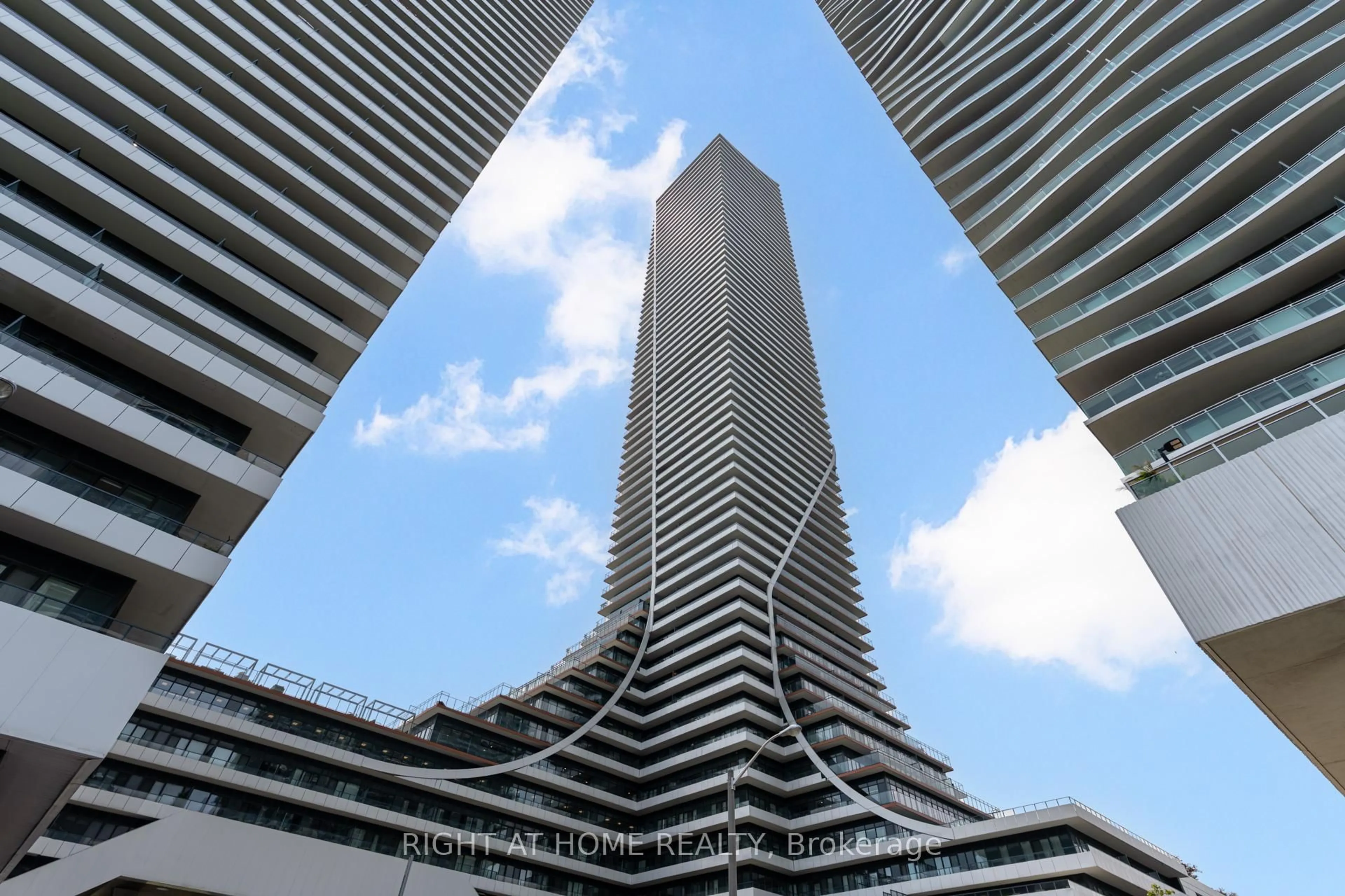 Unknown for 30 Shore Breeze Dr #1413, Toronto Ontario M8V 0J1