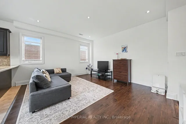 2964 Islington Ave #2, Toronto 4