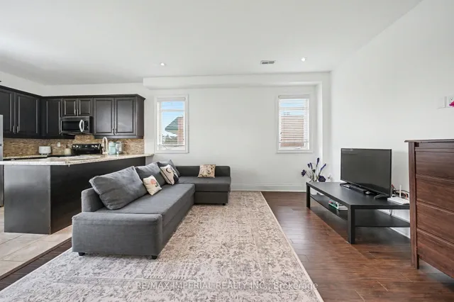 2964 Islington Ave #2, Toronto 5