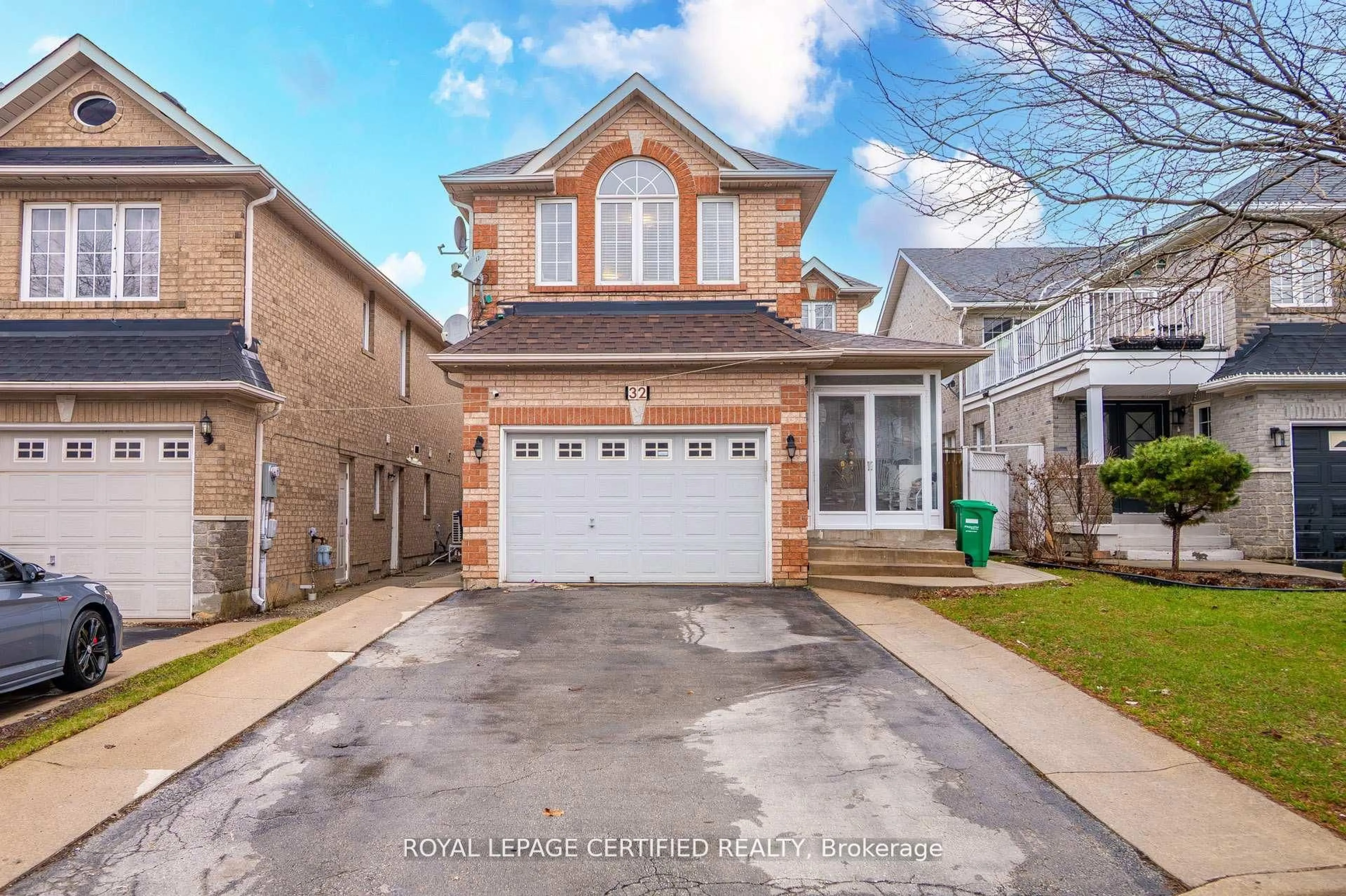 Home with brick exterior material, street for 32 Wildsky Rd, Brampton Ontario L6Y 5P6