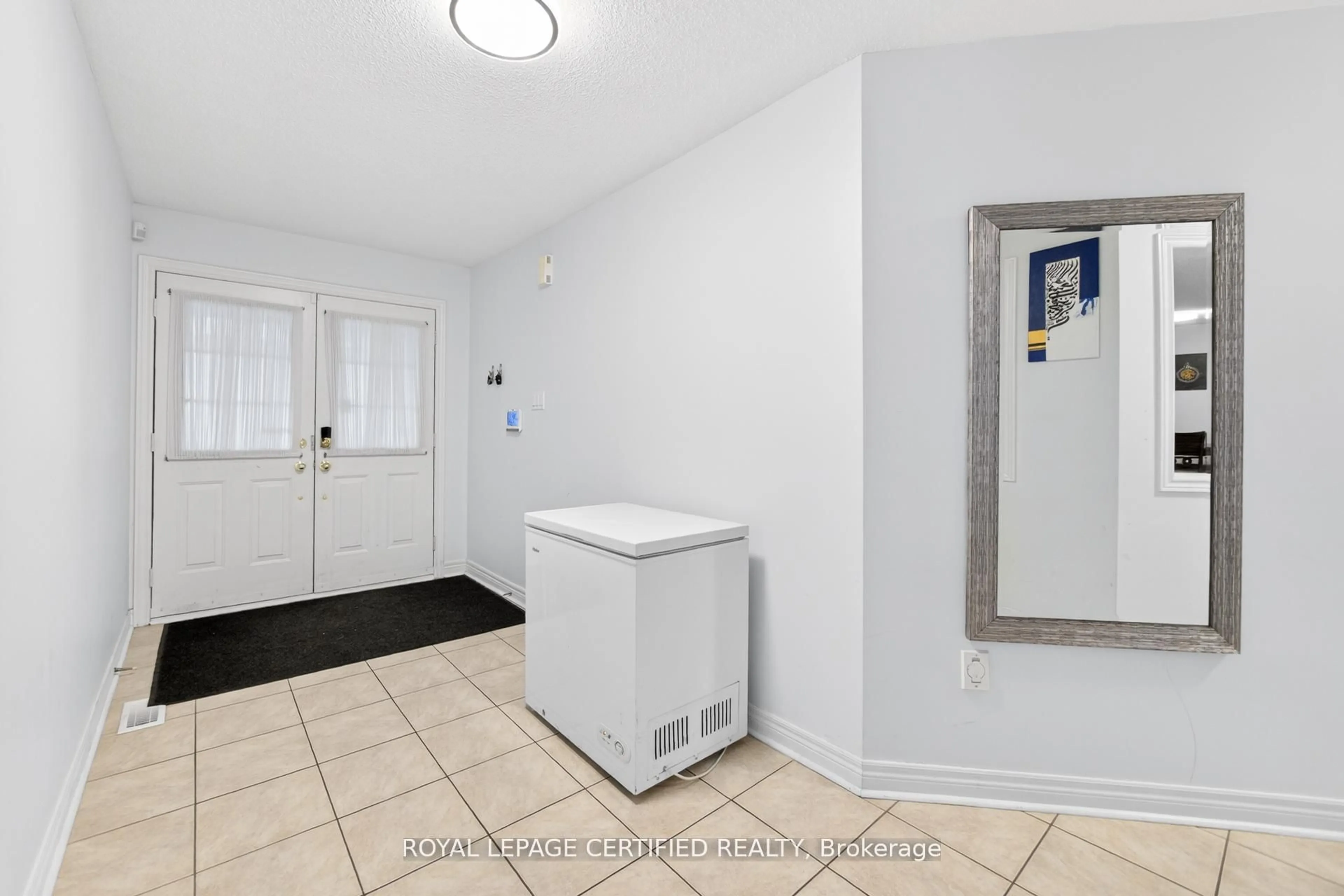 Unknown for 32 Wildsky Rd, Brampton Ontario L6Y 5P6