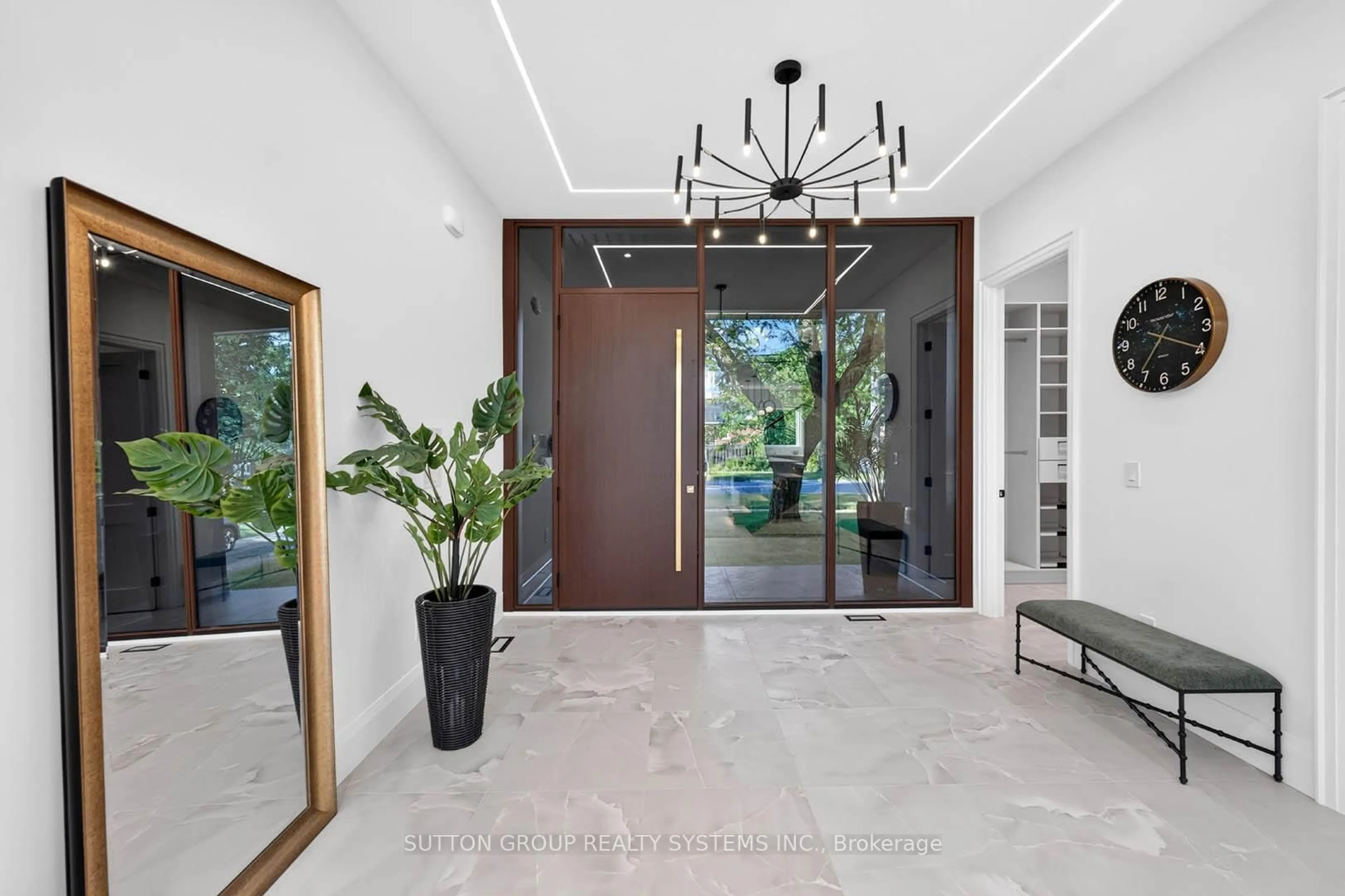 Indoor foyer for 272 Renforth Dr, Toronto Ontario M9C 2K9