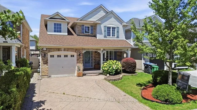 21 Vista Green Cres, Brampton 2