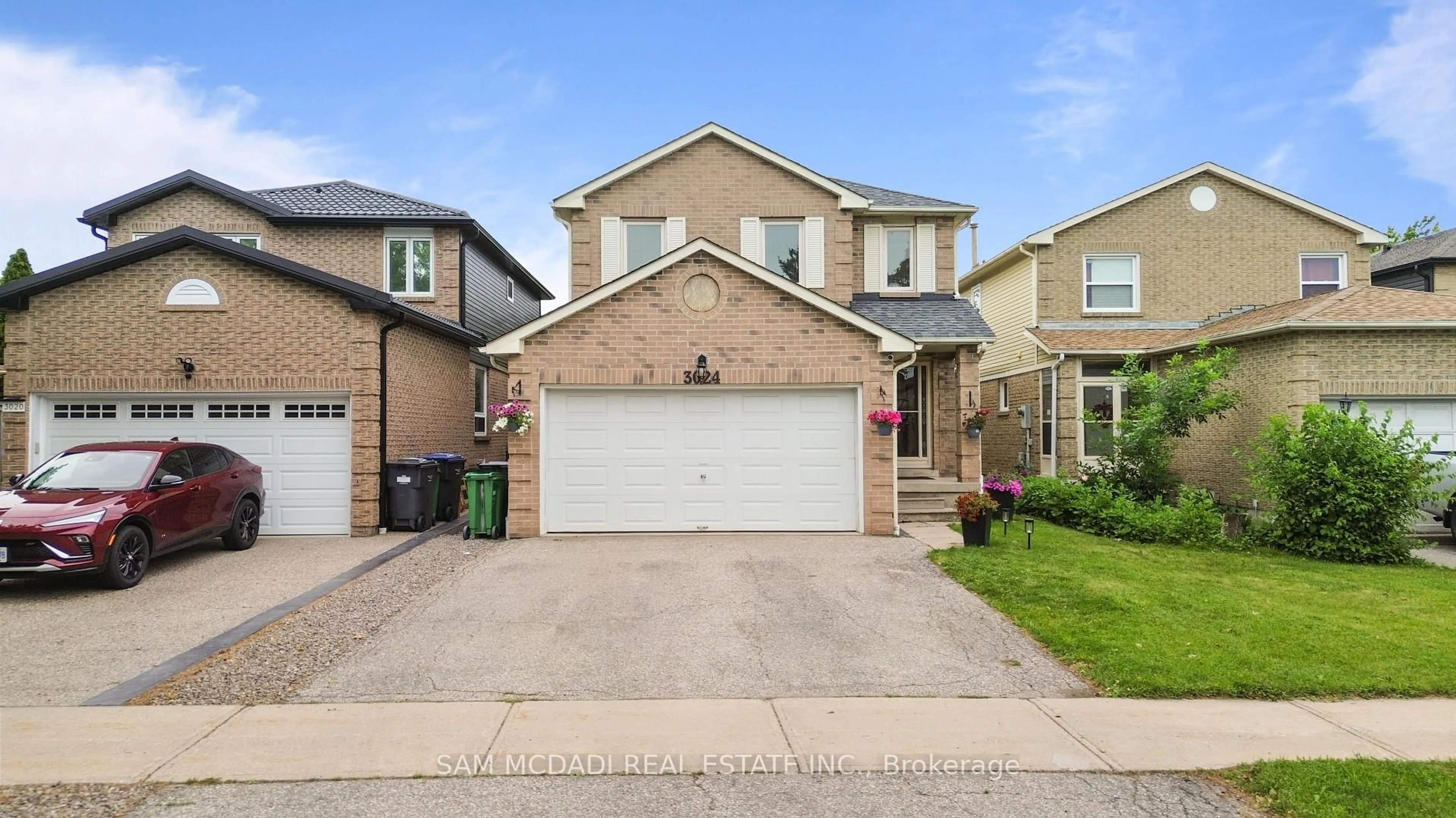 Home with brick exterior material, street for 3024 Valcourt Cres, Mississauga Ontario L5L 5J4