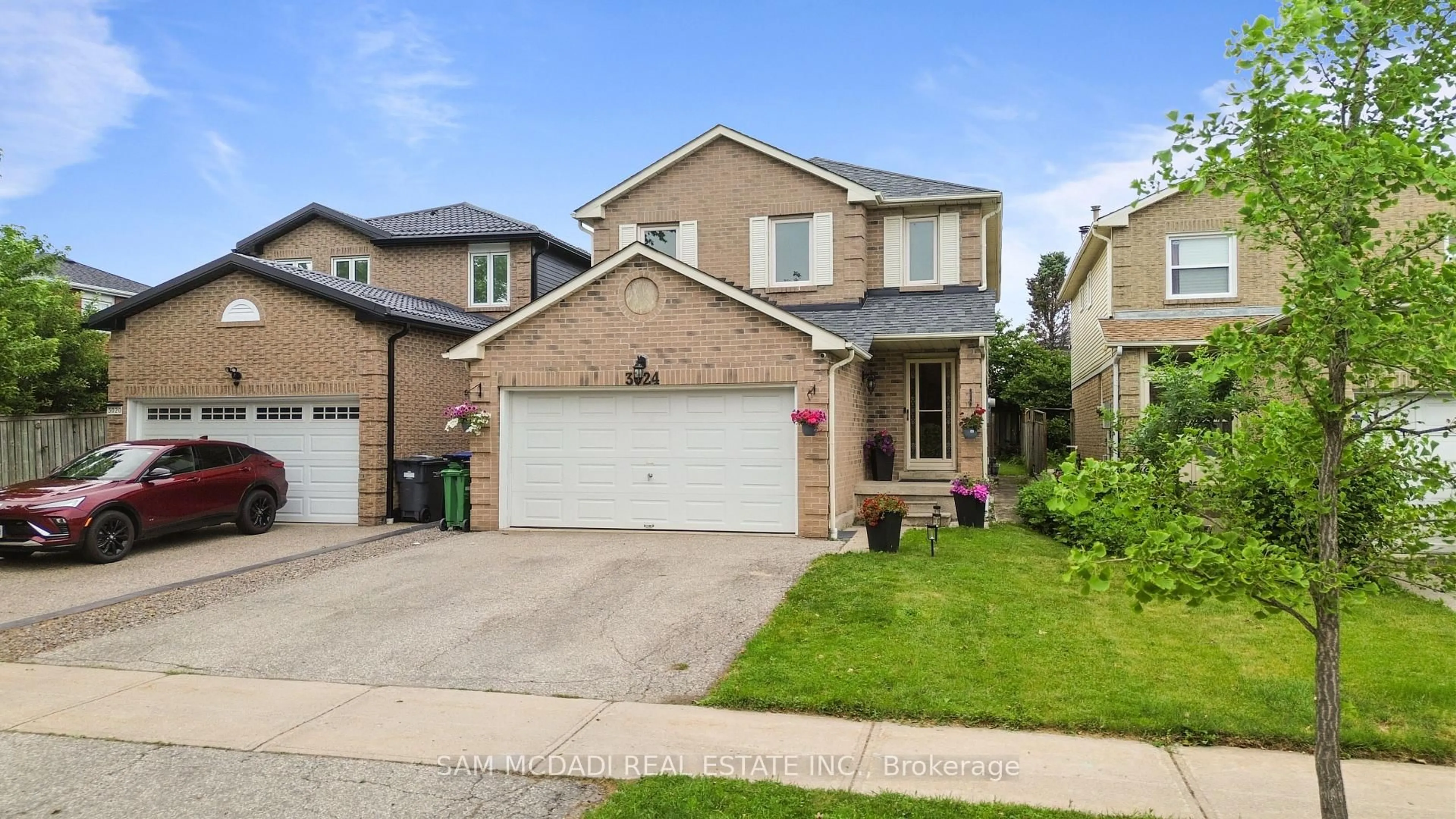 Home with brick exterior material, street for 3024 Valcourt Cres, Mississauga Ontario L5L 5J4