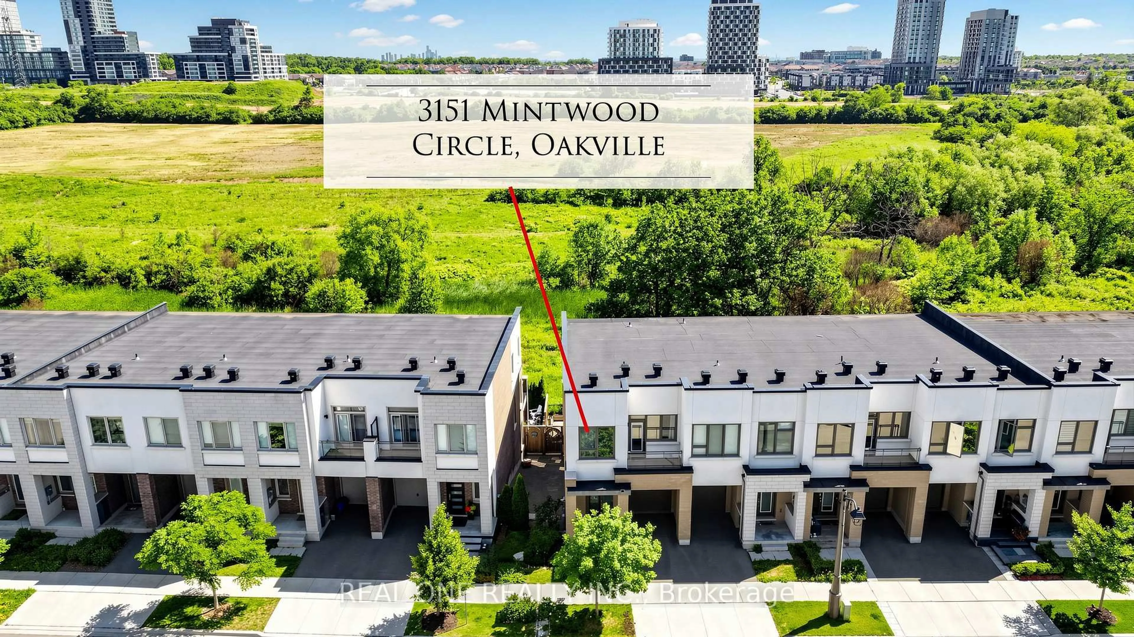 A pic from outside/outdoor area/front of a property/back of a property/a pic from drone, unknown for 3151 Mintwood Circ, Oakville Ontario L6H 0N9