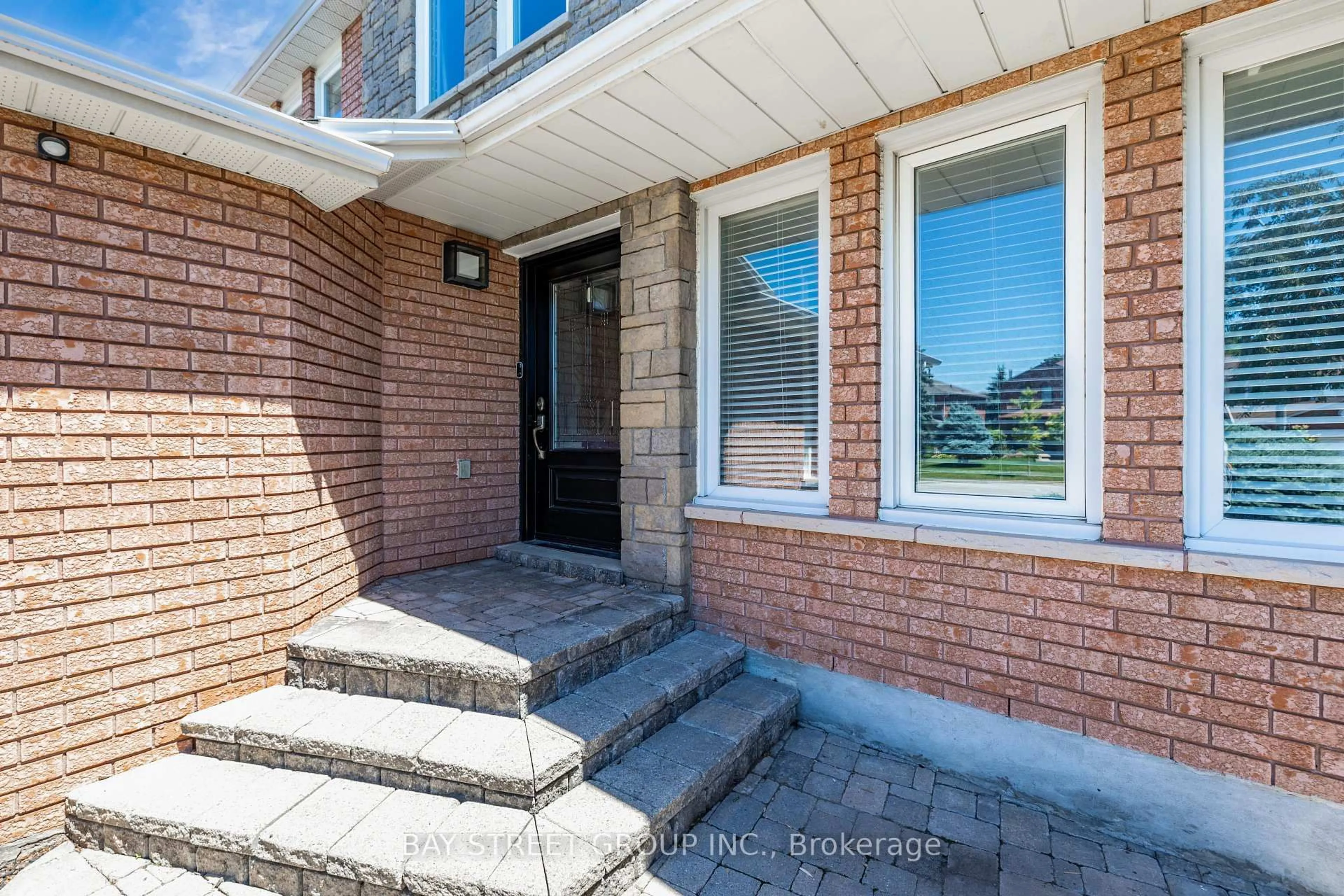 Home with brick exterior material, street for 3134 Orleans Rd, Mississauga Ontario L5L 5L4