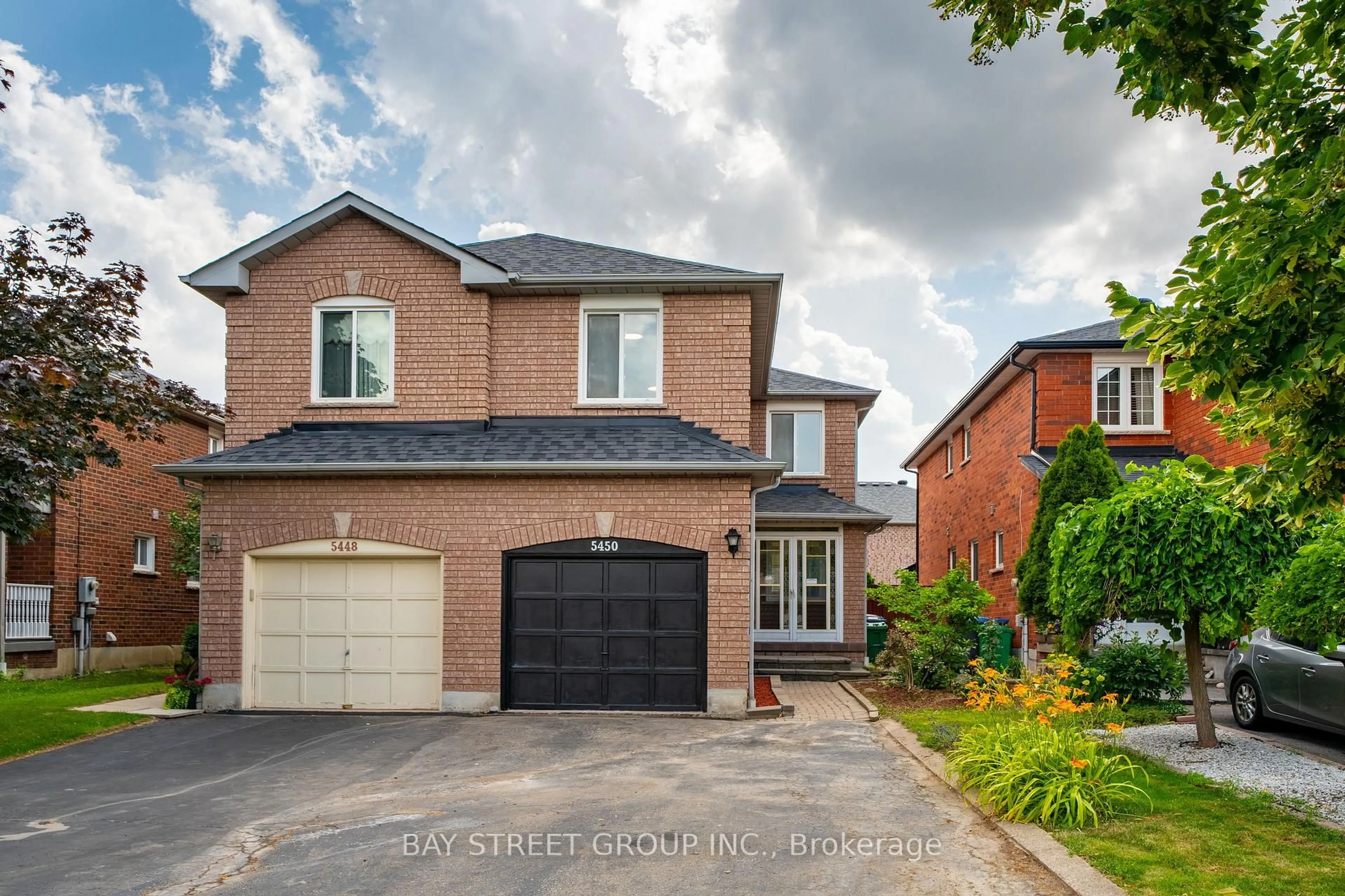 Home with brick exterior material, street for 5450 Antrex Cres, Mississauga Ontario L4Z 3T7