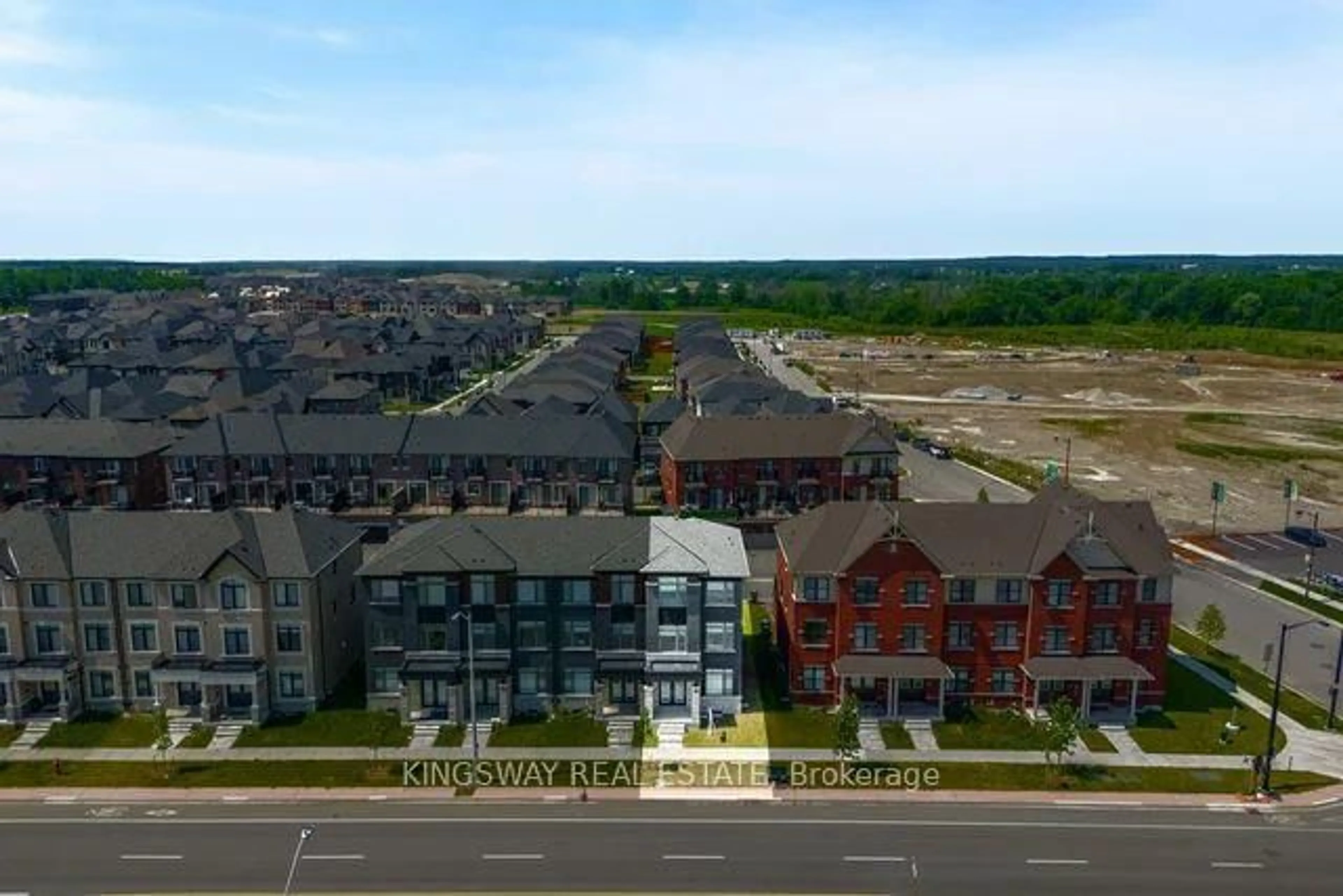 A pic from outside/outdoor area/front of a property/back of a property/a pic from drone, unknown for 754 White Clover Way, Mississauga Ontario L5V 3B8