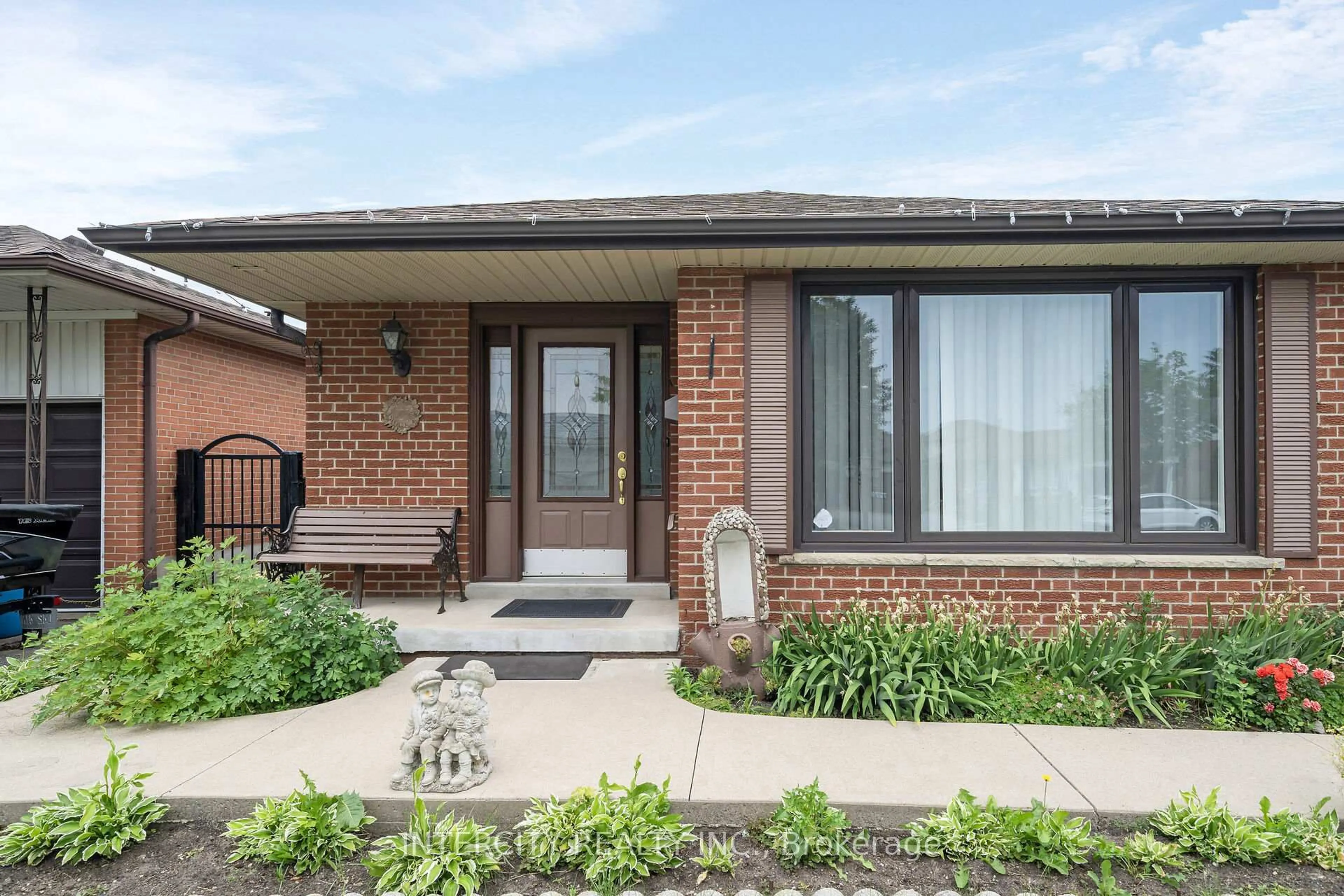 Home with brick exterior material, street for 7279 Vernor Dr, Mississauga Ontario L4T 2P5