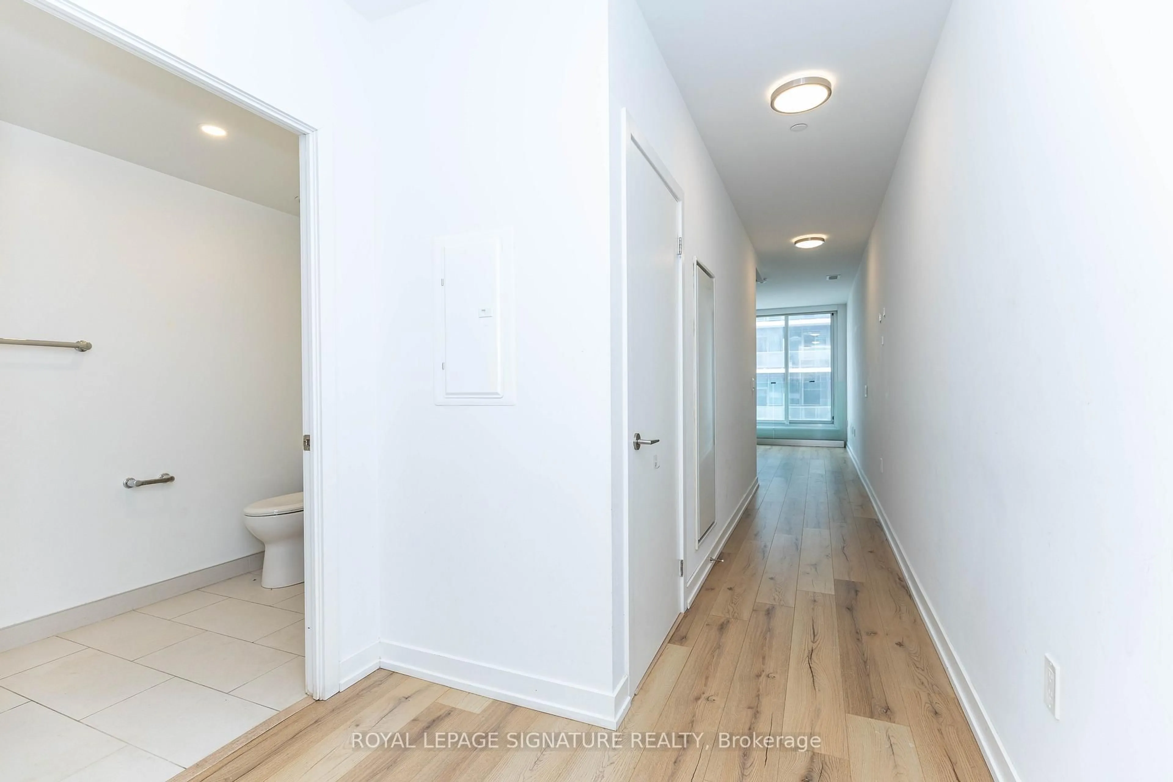 Unknown for 1195 The Queensway #610, Toronto Ontario M8Z 1R6
