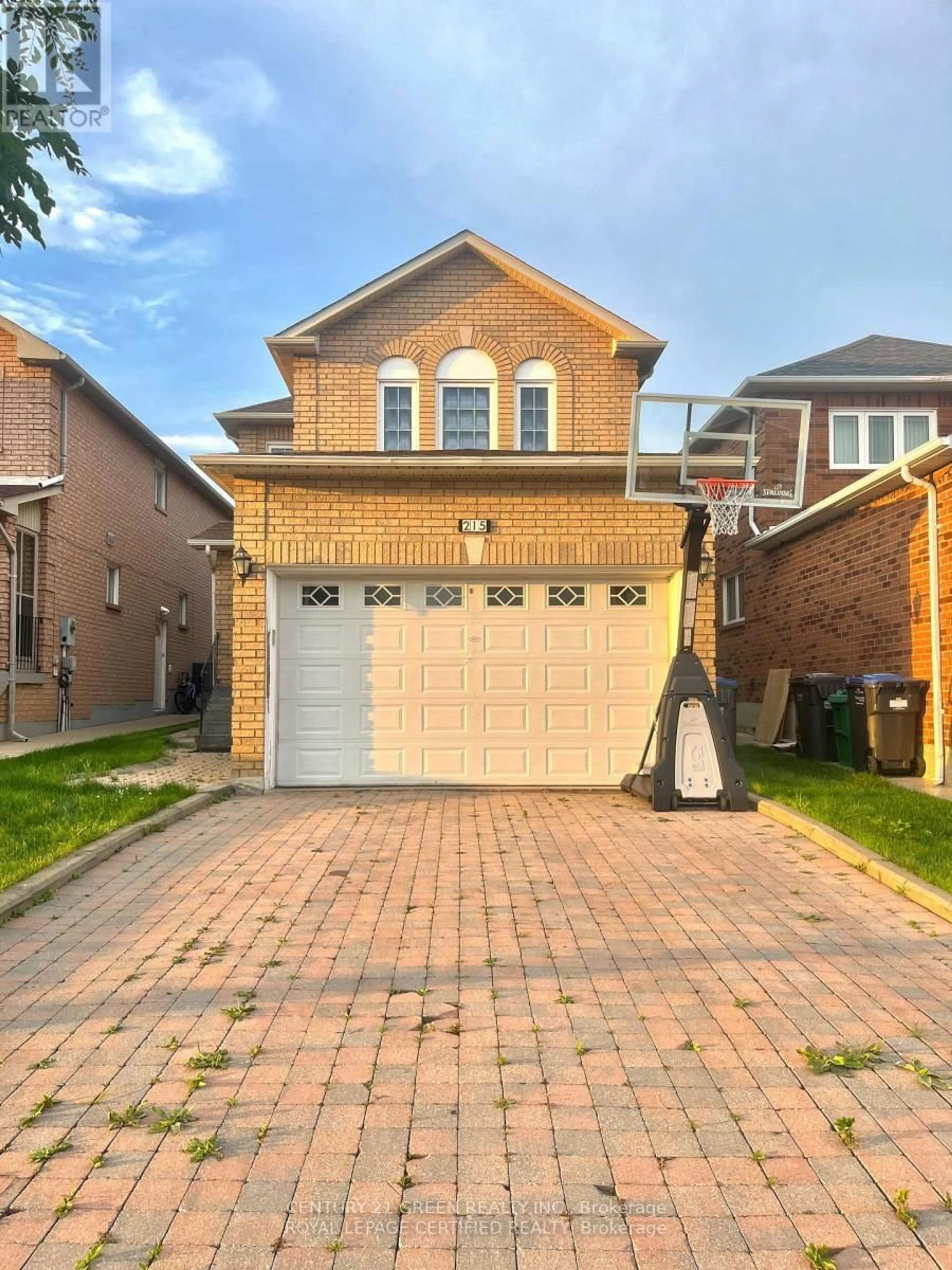 Home with brick exterior material, street for 215 Kingknoll Dr, Brampton Ontario L6Y 4X4