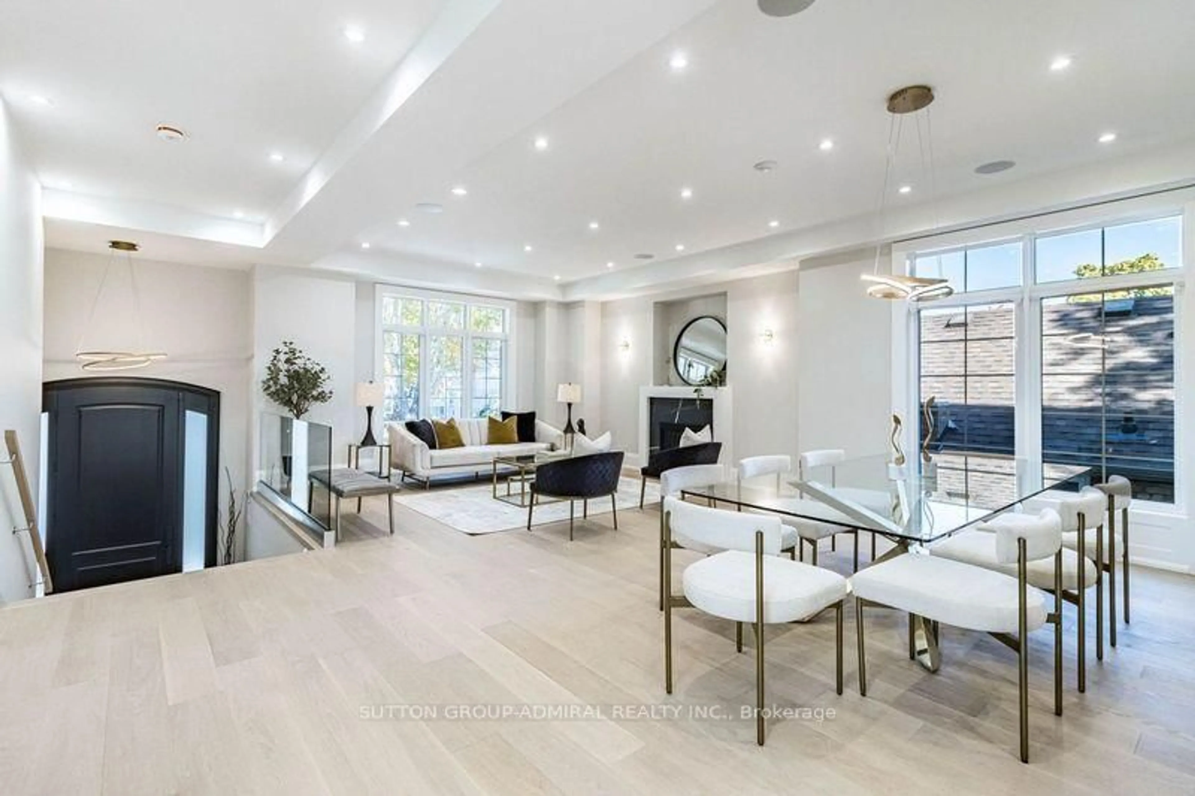 Unknown for 25 Yorkview Dr, Toronto Ontario M8Z 2G1