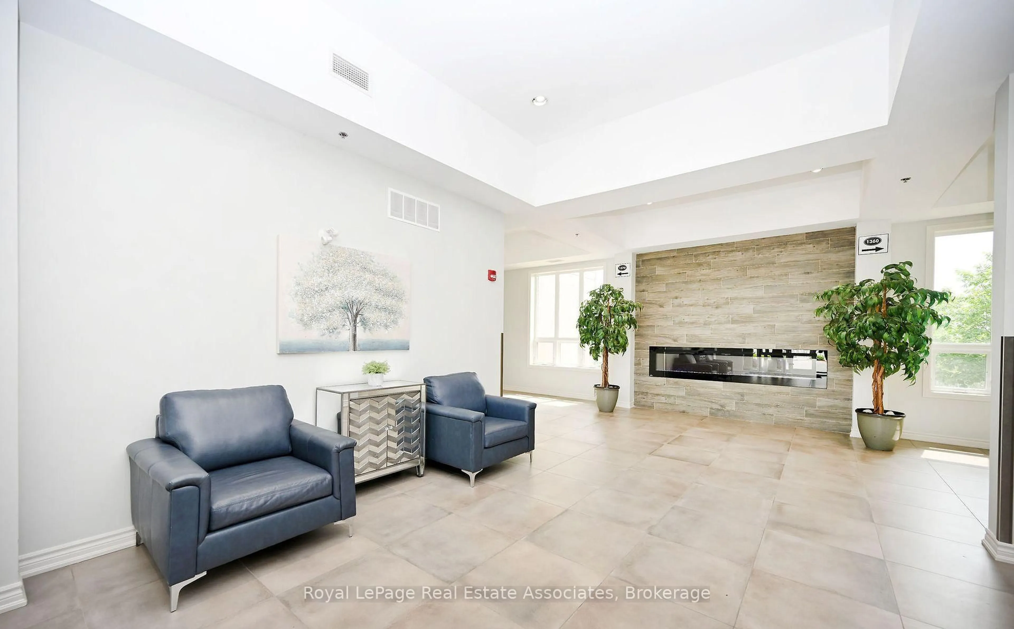 Lobby for 1370 Costigan Rd #209, Milton Ontario L9T 8X7