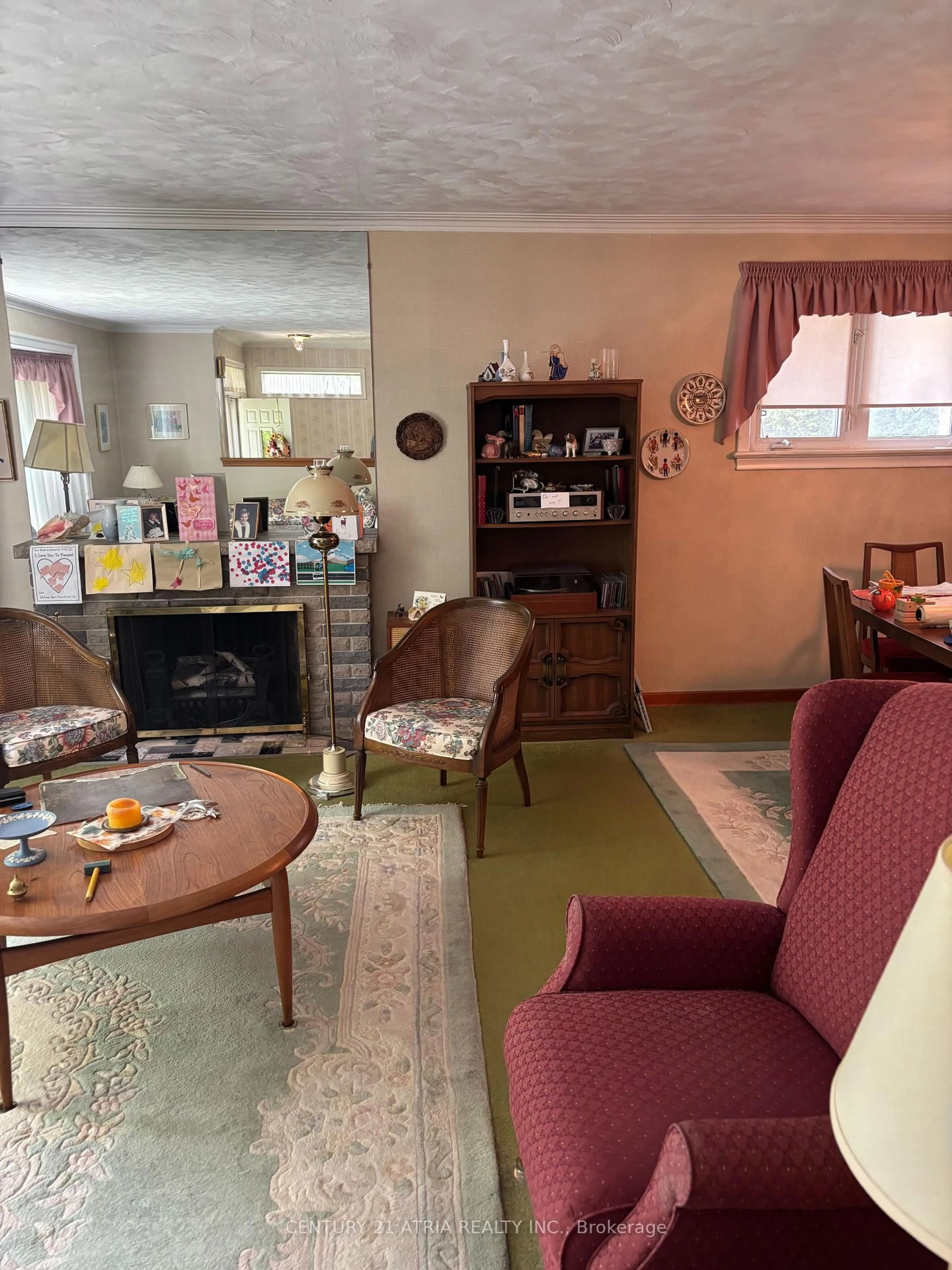 Living room with furniture, floor is not visible for 4 Winesap Pl, Toronto Ontario M9A 1M4