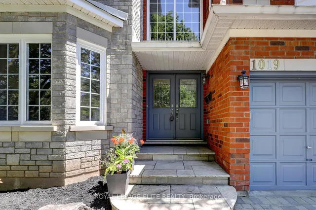 1019 Skyvalley Cres, Oakville 5