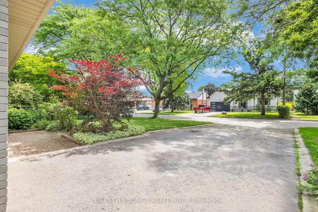 5425 Winston Rd, Burlington 5