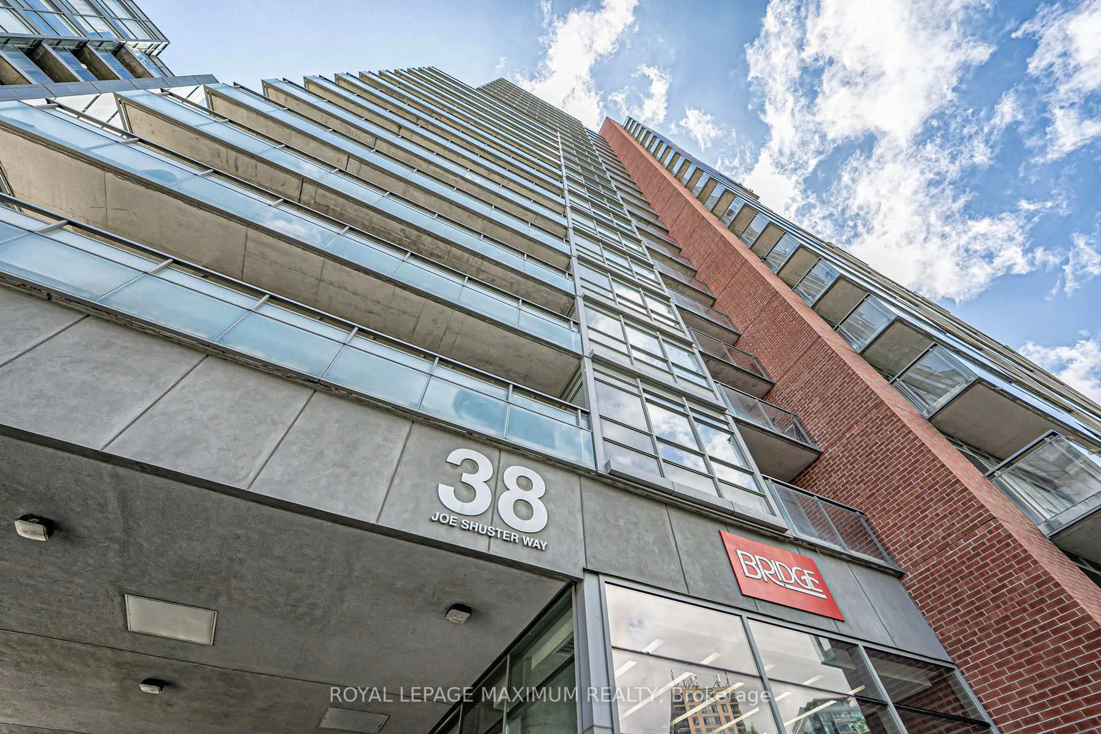 Unknown for 38 Joe Shuster Way #617, Toronto Ontario M6K 0A5