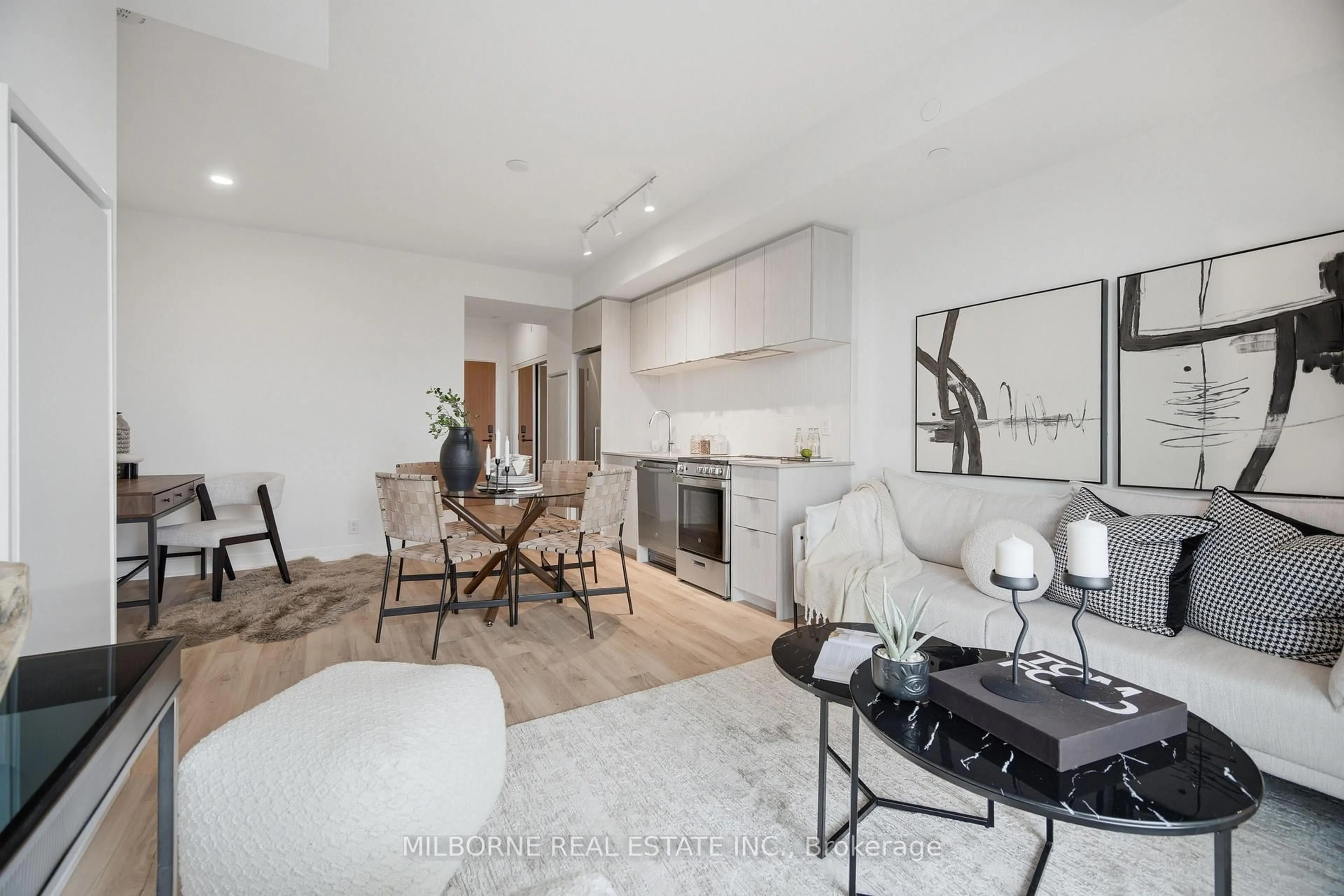 Open concept kitchen, unknown for 1660 Bloor St #1002, Toronto Ontario M6P 1A8