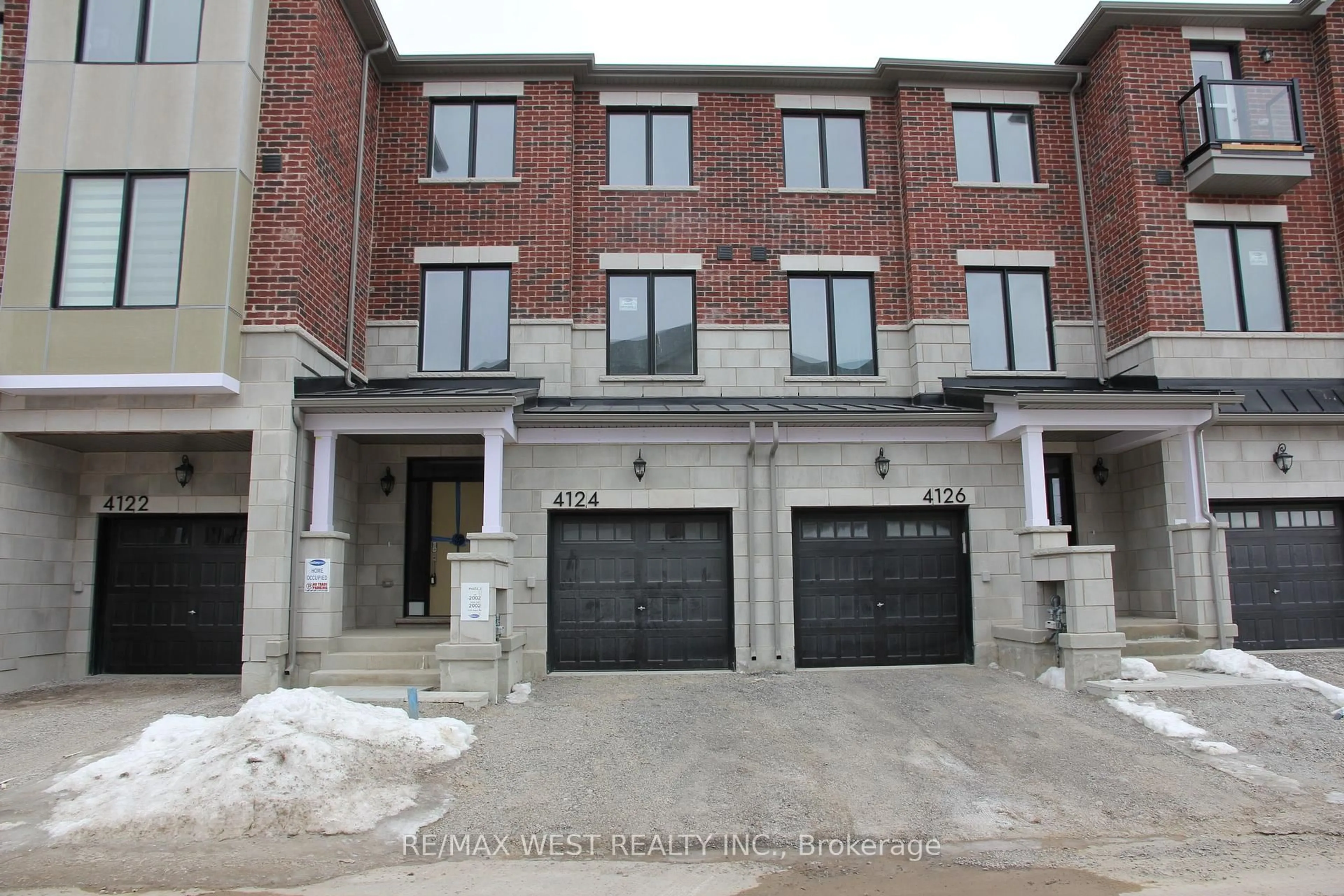 Home with brick exterior material, street for 4124 Raybria Way, Mississauga Ontario L5M 2S8
