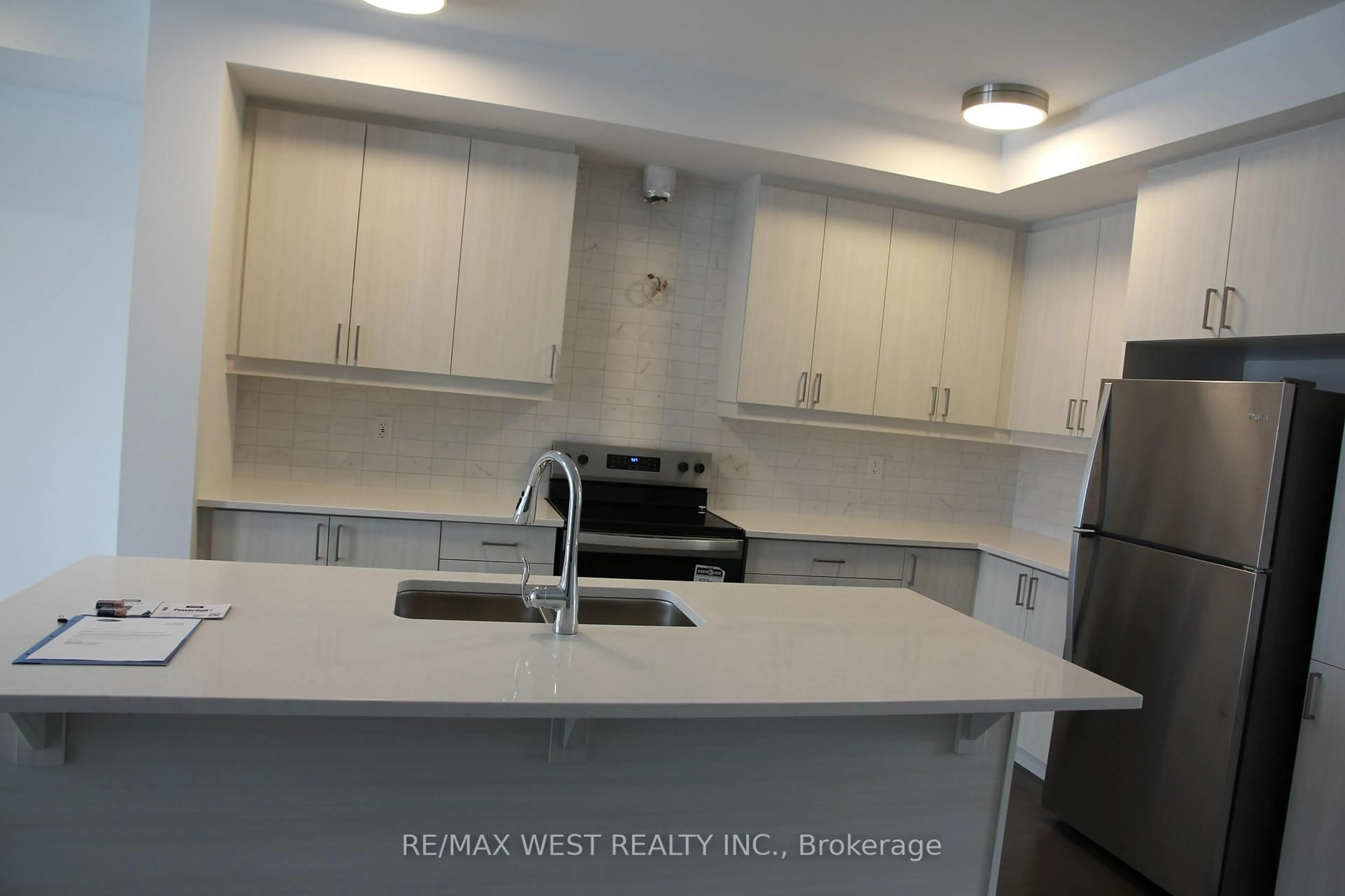 Unknown for 4124 Raybria Way, Mississauga Ontario L5M 2S8