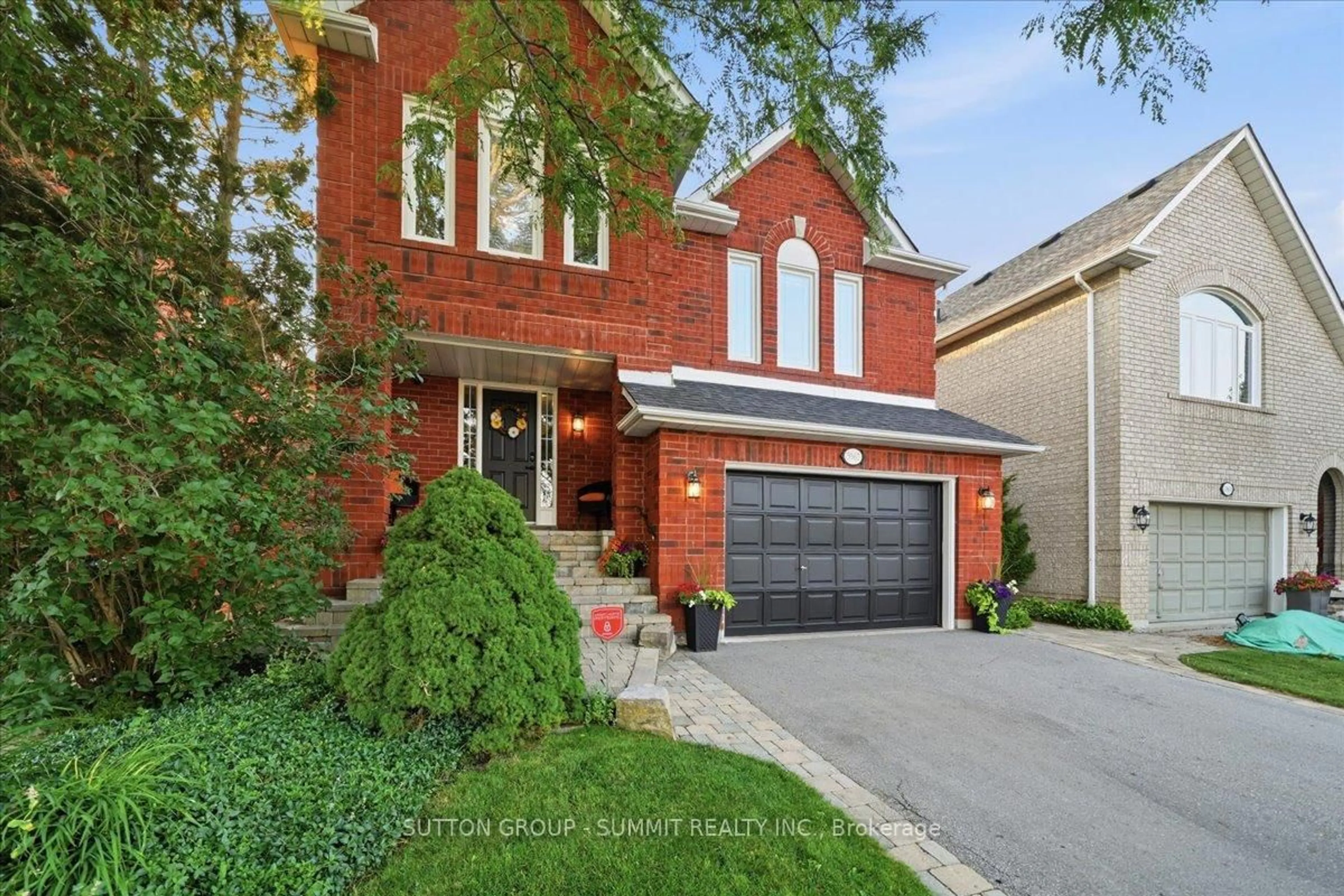 Home with brick exterior material, street for 3967 Beacham St, Mississauga Ontario L5N 6S9
