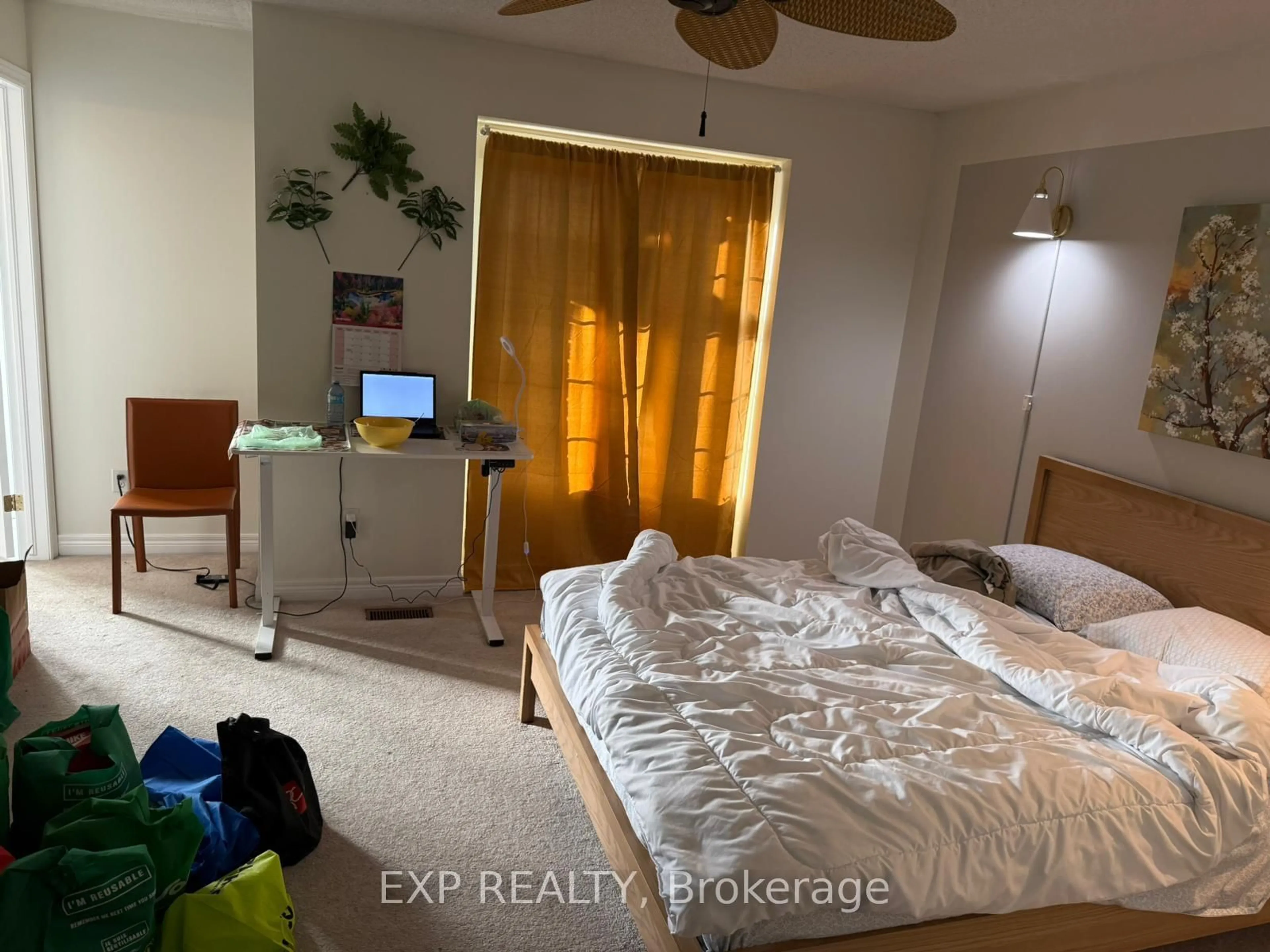 A pic of a room for 5066 Mercer Common, Burlington Ontario L7L 0A4