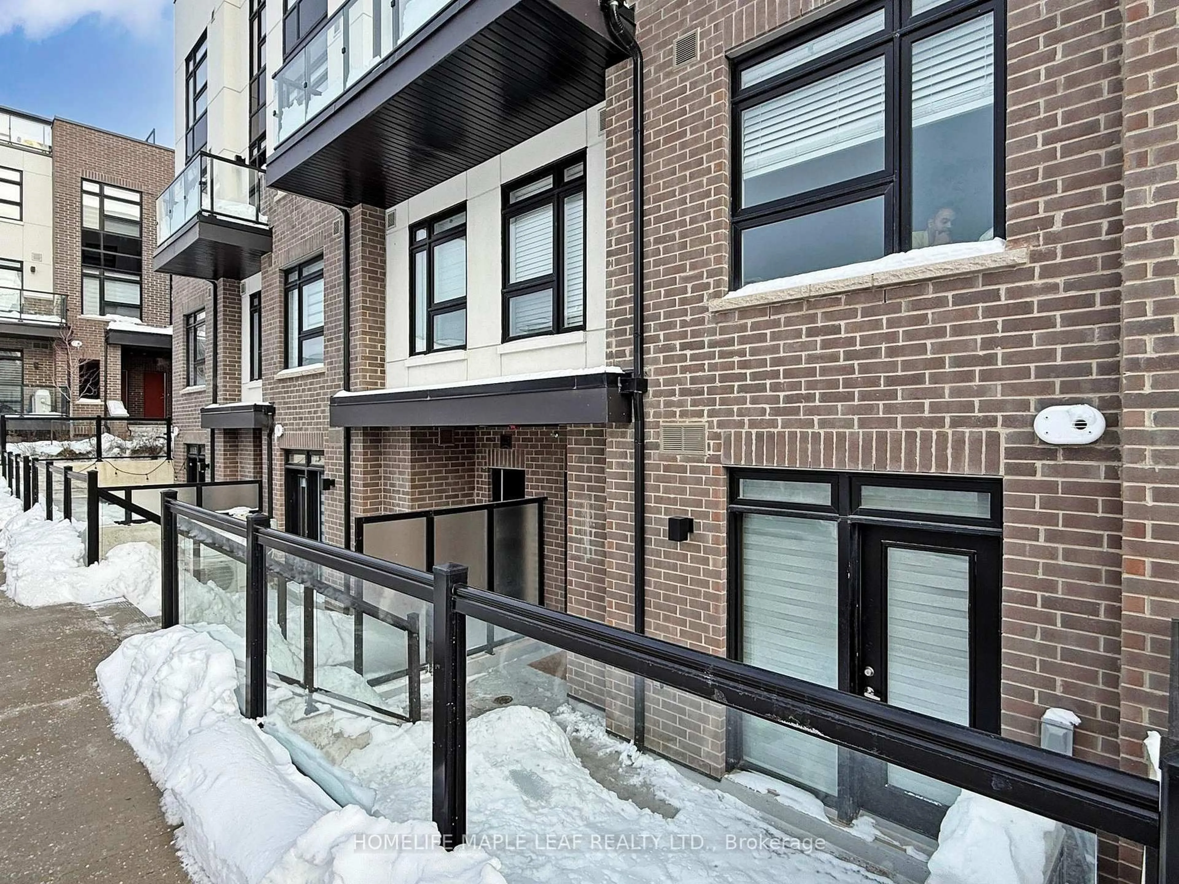 Unknown for 1569 Rose Way #124, Milton Ontario L9E 1N4