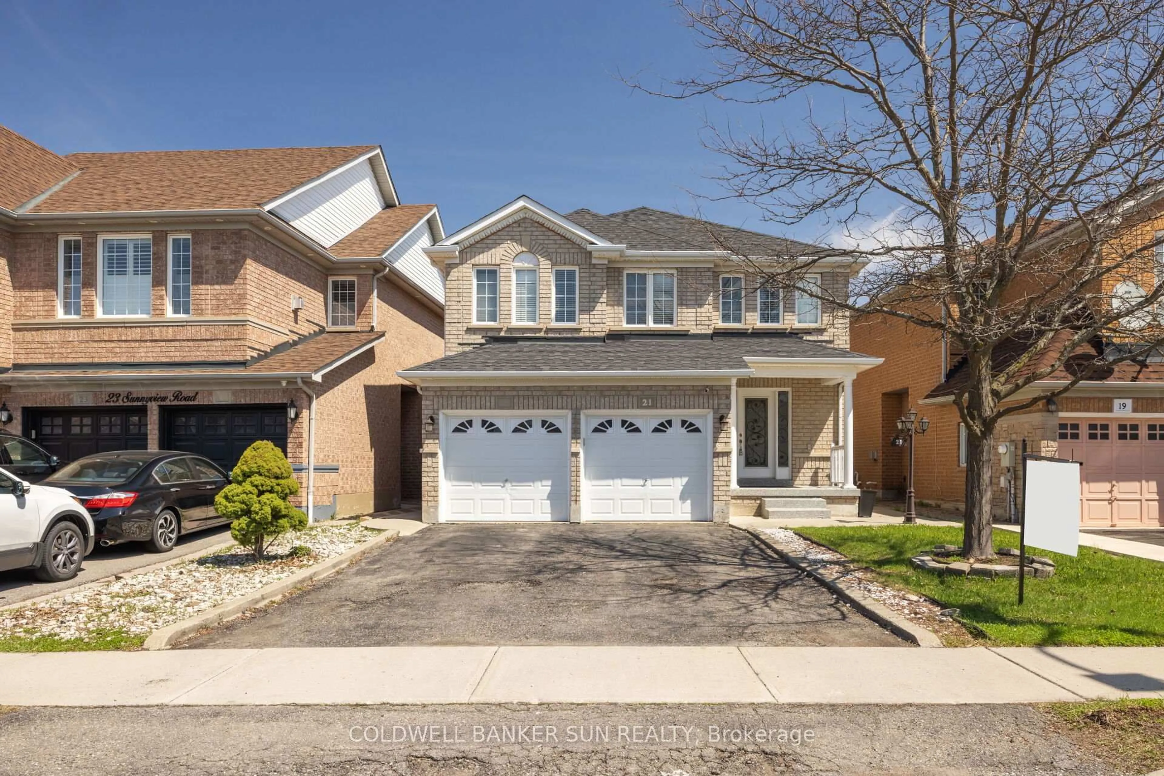 Unknown for 21 Sunnyview Rd, Brampton Ontario L7A 3E4