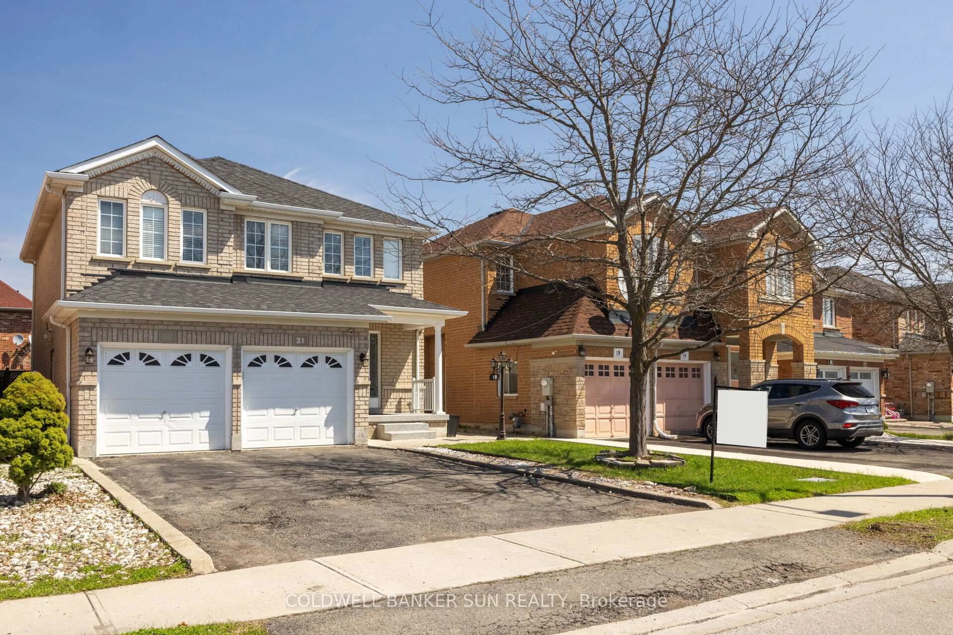 Unknown for 21 Sunnyview Rd, Brampton Ontario L7A 3E4