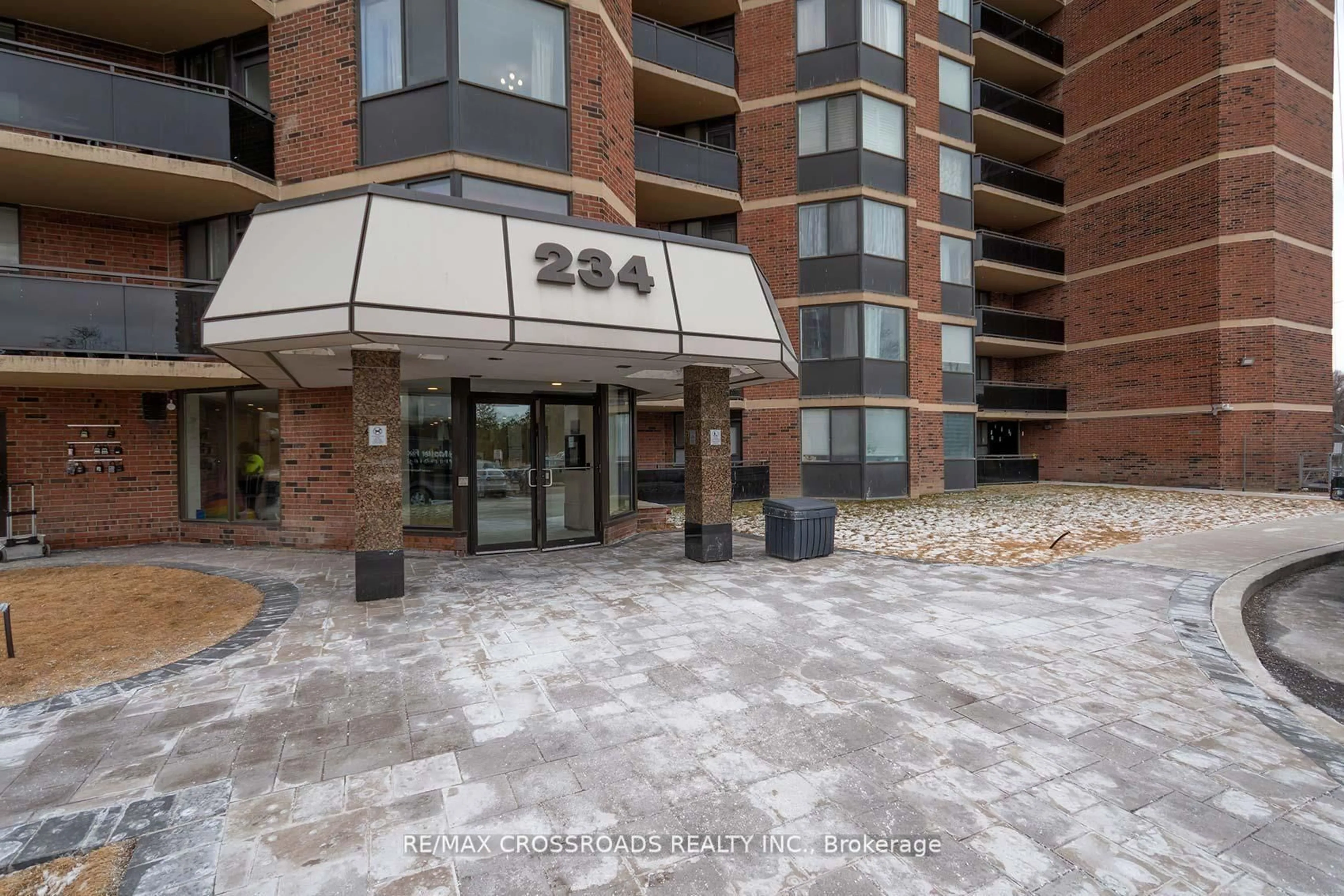 Indoor foyer for 234 Albion Rd #1203, Toronto Ontario M9W 6A5