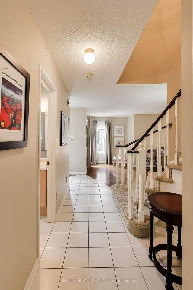 27 Lauchlin Cres, Halton Hills 5