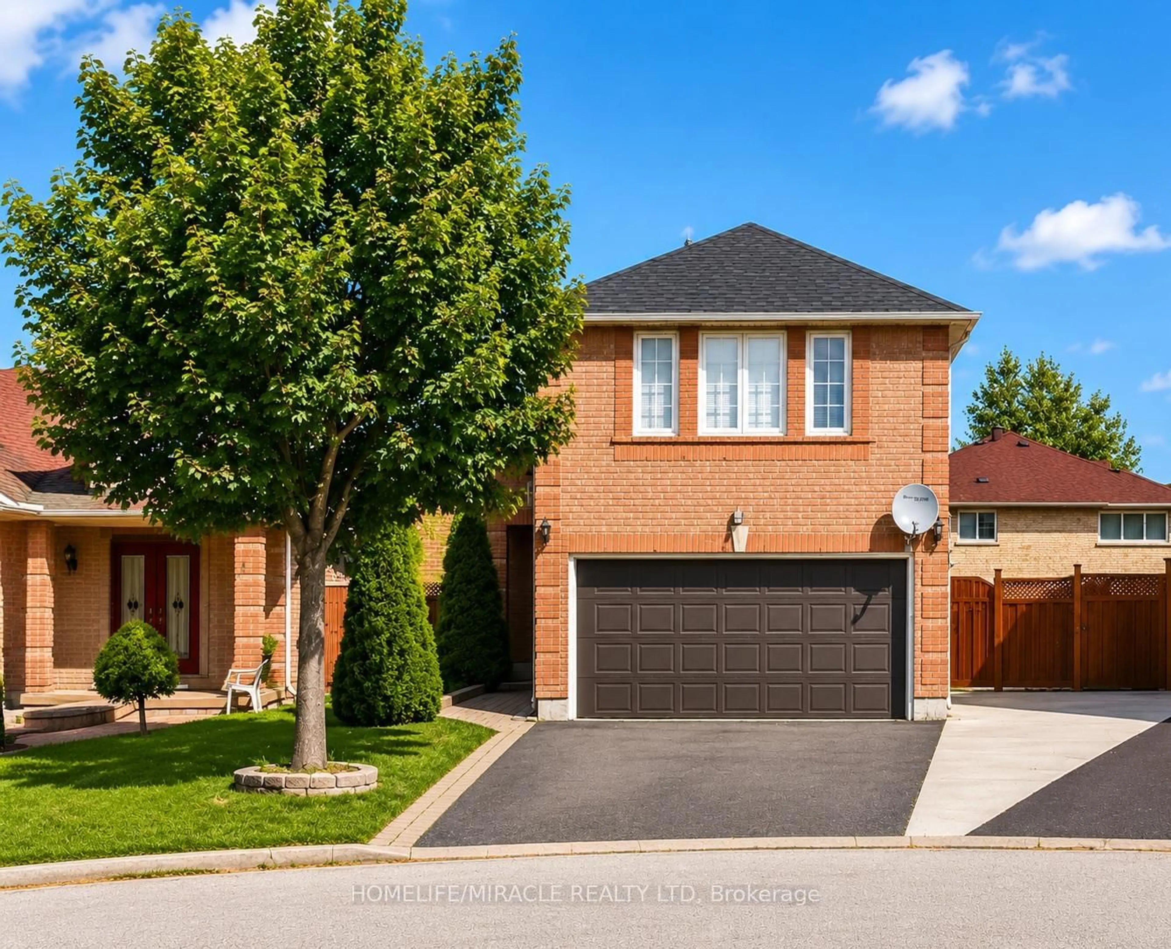 Home with brick exterior material, street for 6 Flaming Oak Crt, Brampton Ontario L6Y 4G5