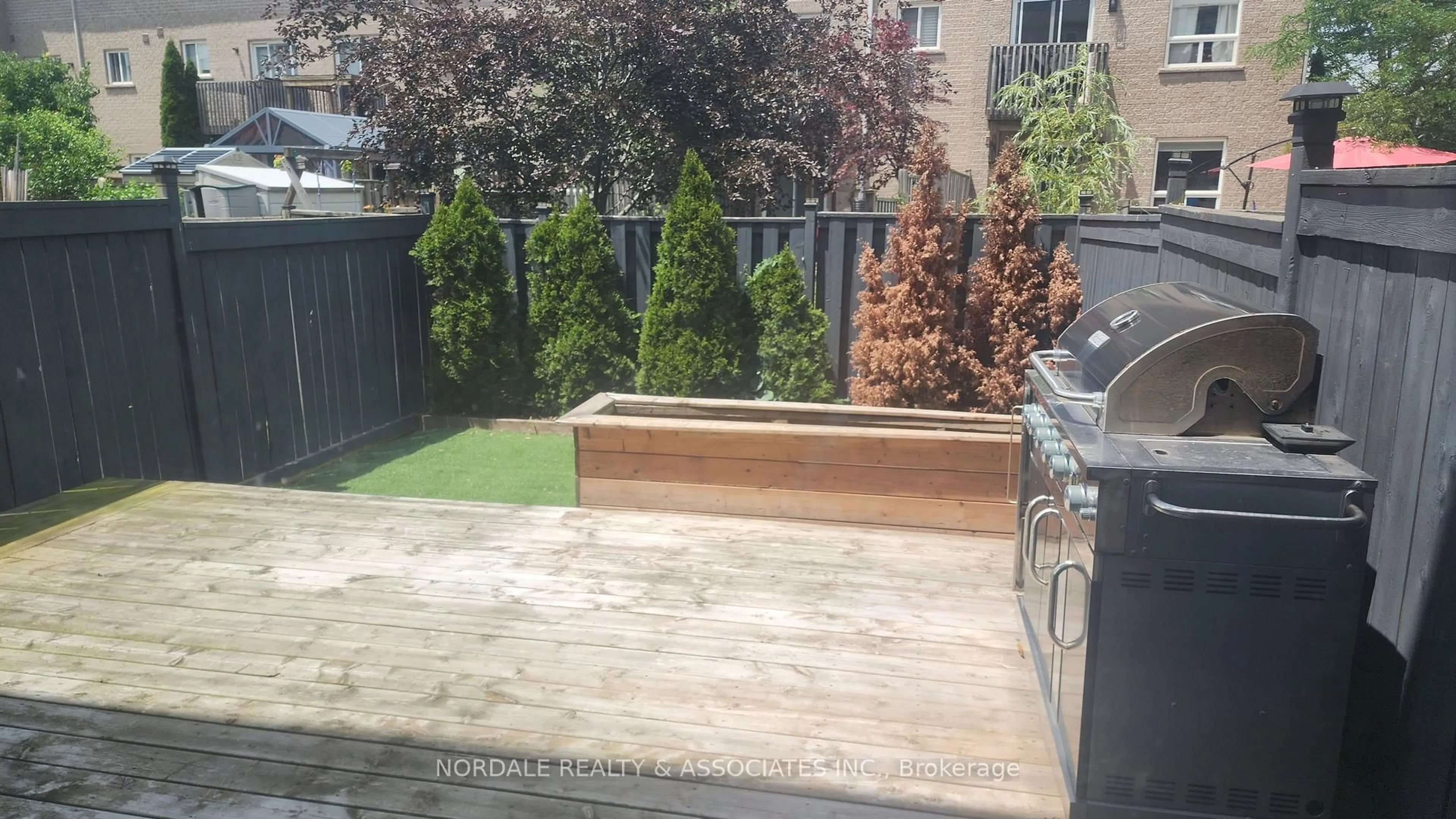 Patio, street for 2381 Coho Way, Oakville Ontario L6M 0G6