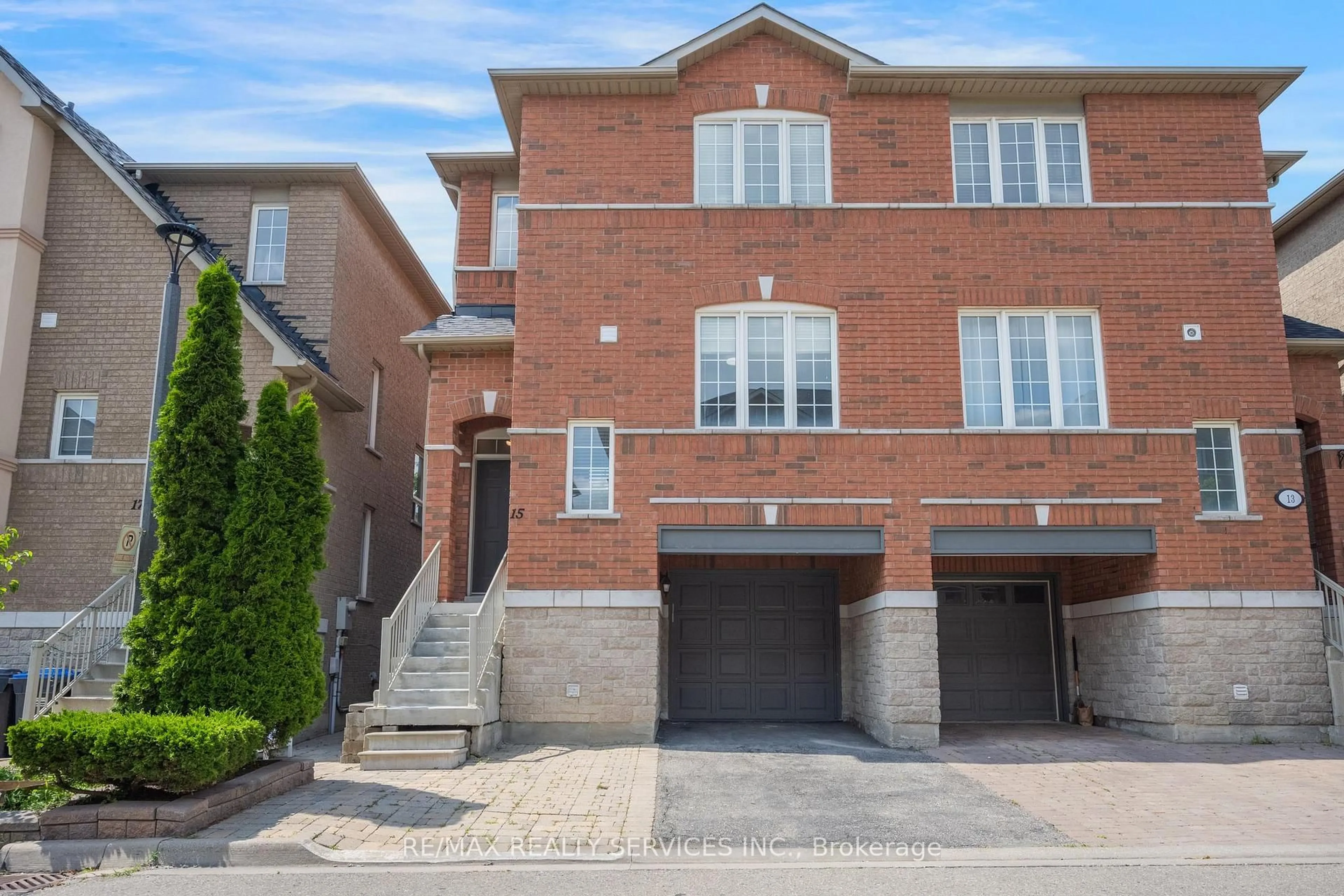 Home with brick exterior material, street for 7155 Magistrate Terr #15, Mississauga Ontario L5W 1Y9