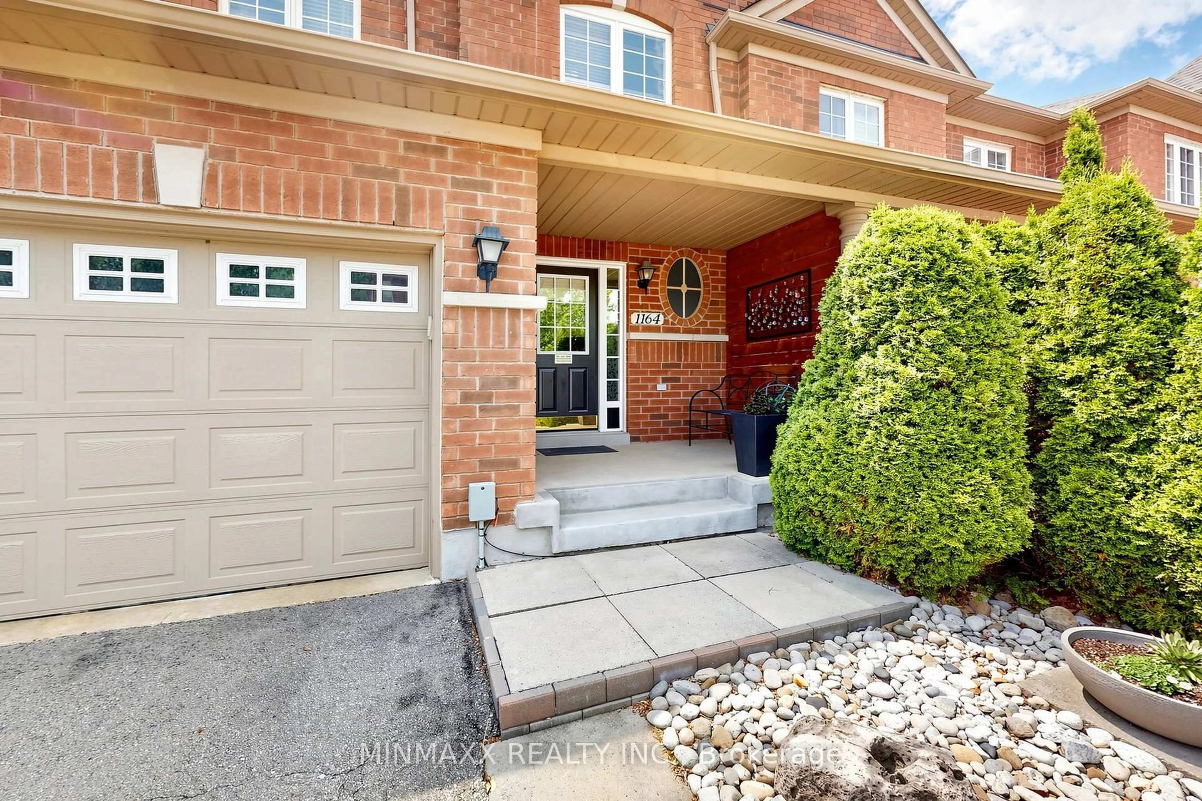Home with brick exterior material, street for 1164 CHAPMAN Cres, Milton Ontario L9T 6G1