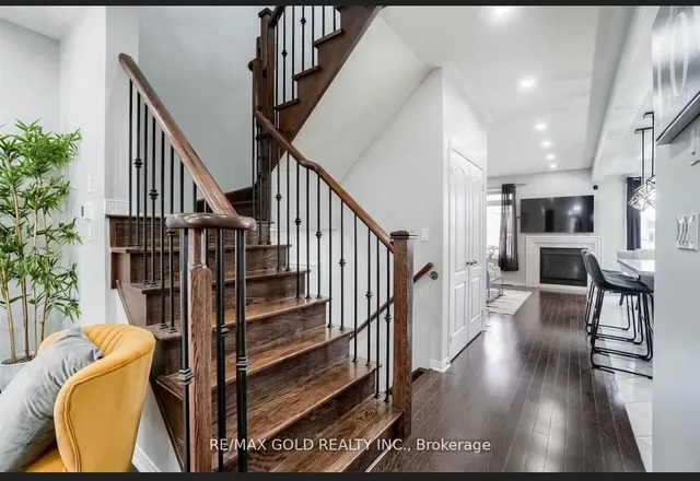 66 Zelda Rd, Brampton 5