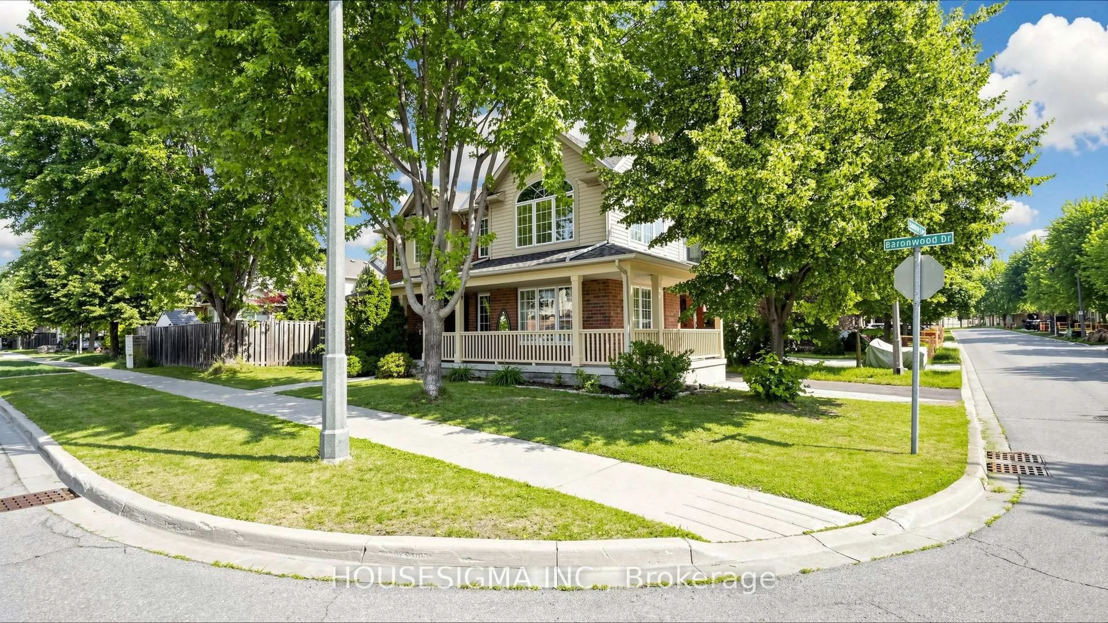 Unknown for 2241 Baronwood Dr, Oakville Ontario L6M 4X1