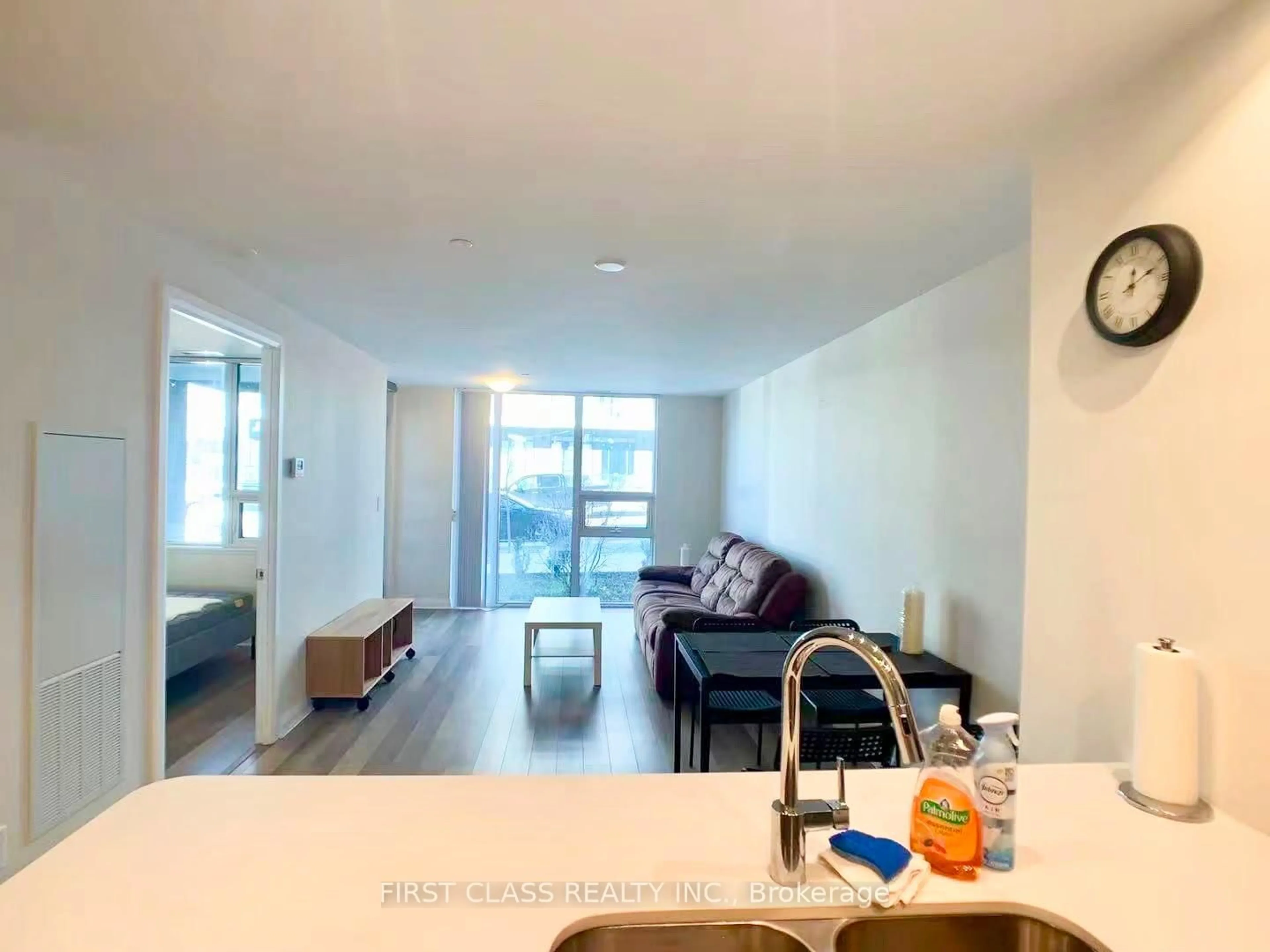 A pic of a room for 5033 Four Springs Ave #117, Mississauga Ontario L5R 0G6