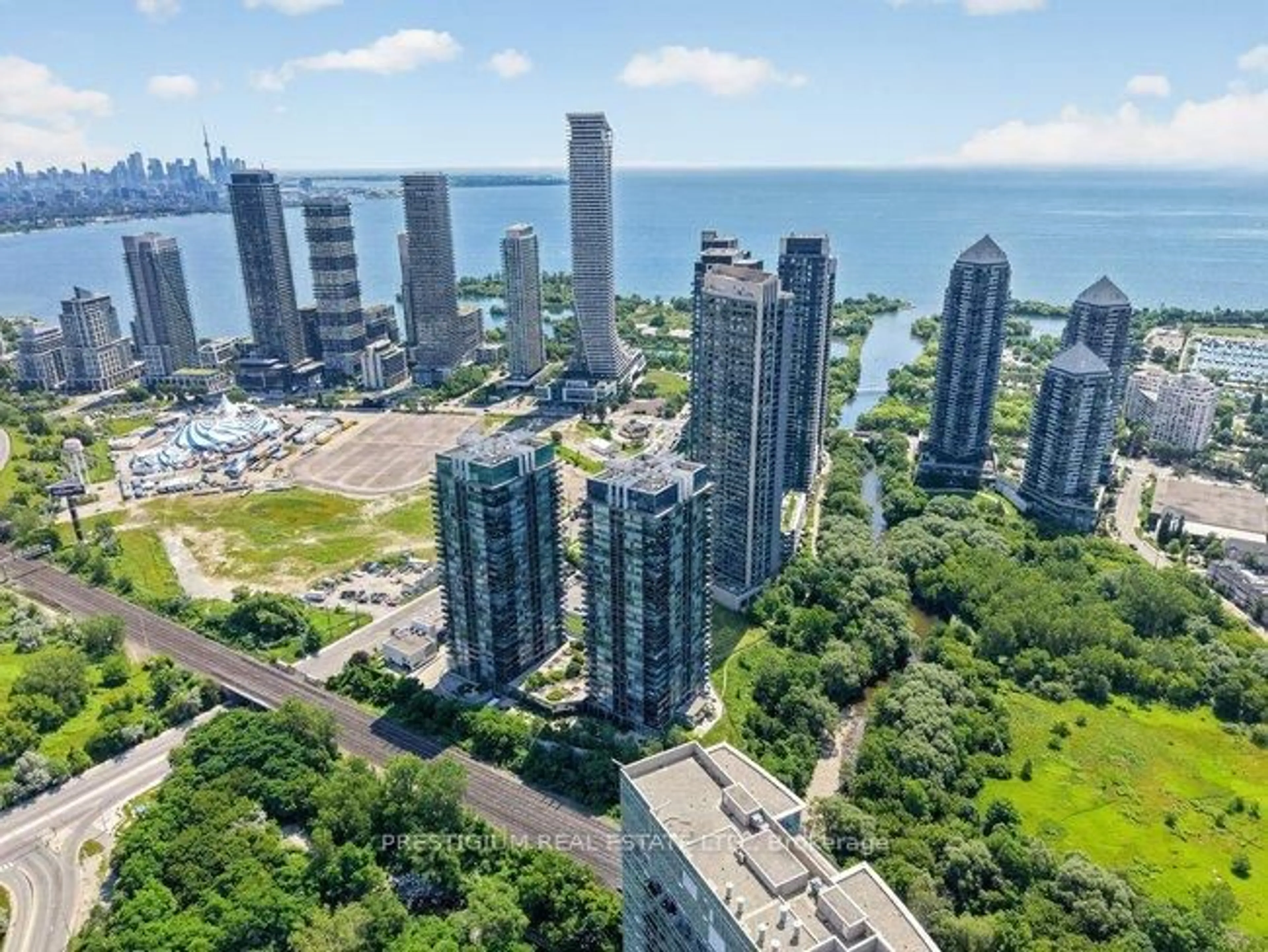 A pic from outside/outdoor area/front of a property/back of a property/a pic from drone, city buildings view from balcony for 88 Park Lawn Rd #1908, Toronto Ontario M8Y 0B5