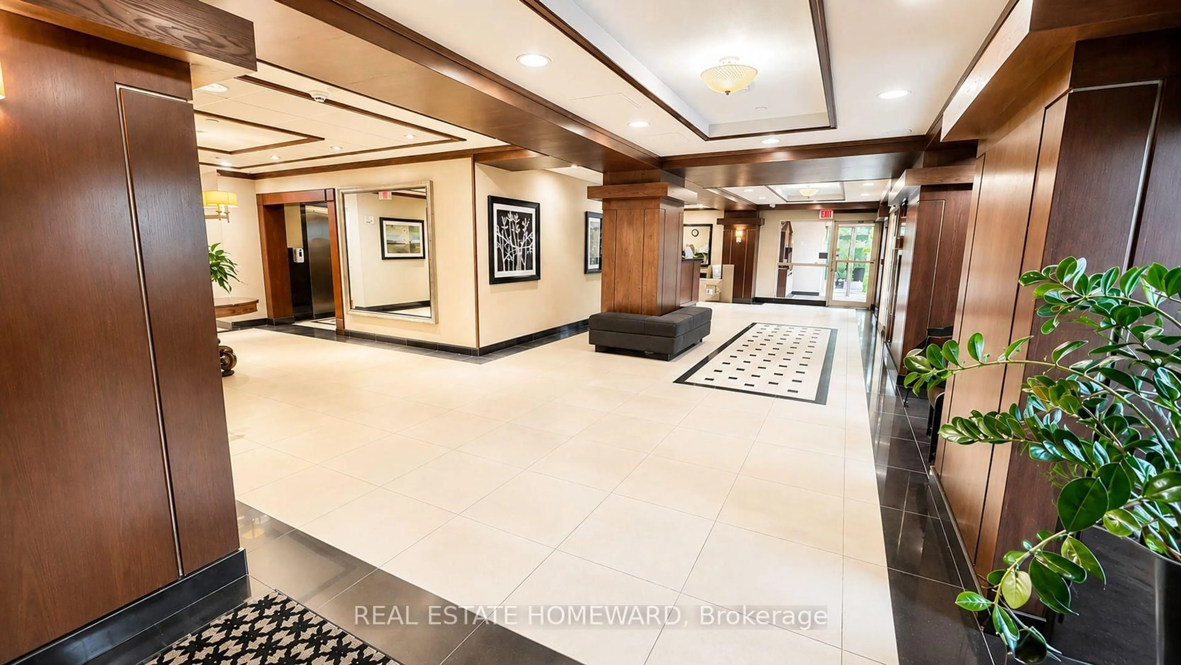 Lobby for 101 Subway Cres #2012, Toronto Ontario M9B 6K4
