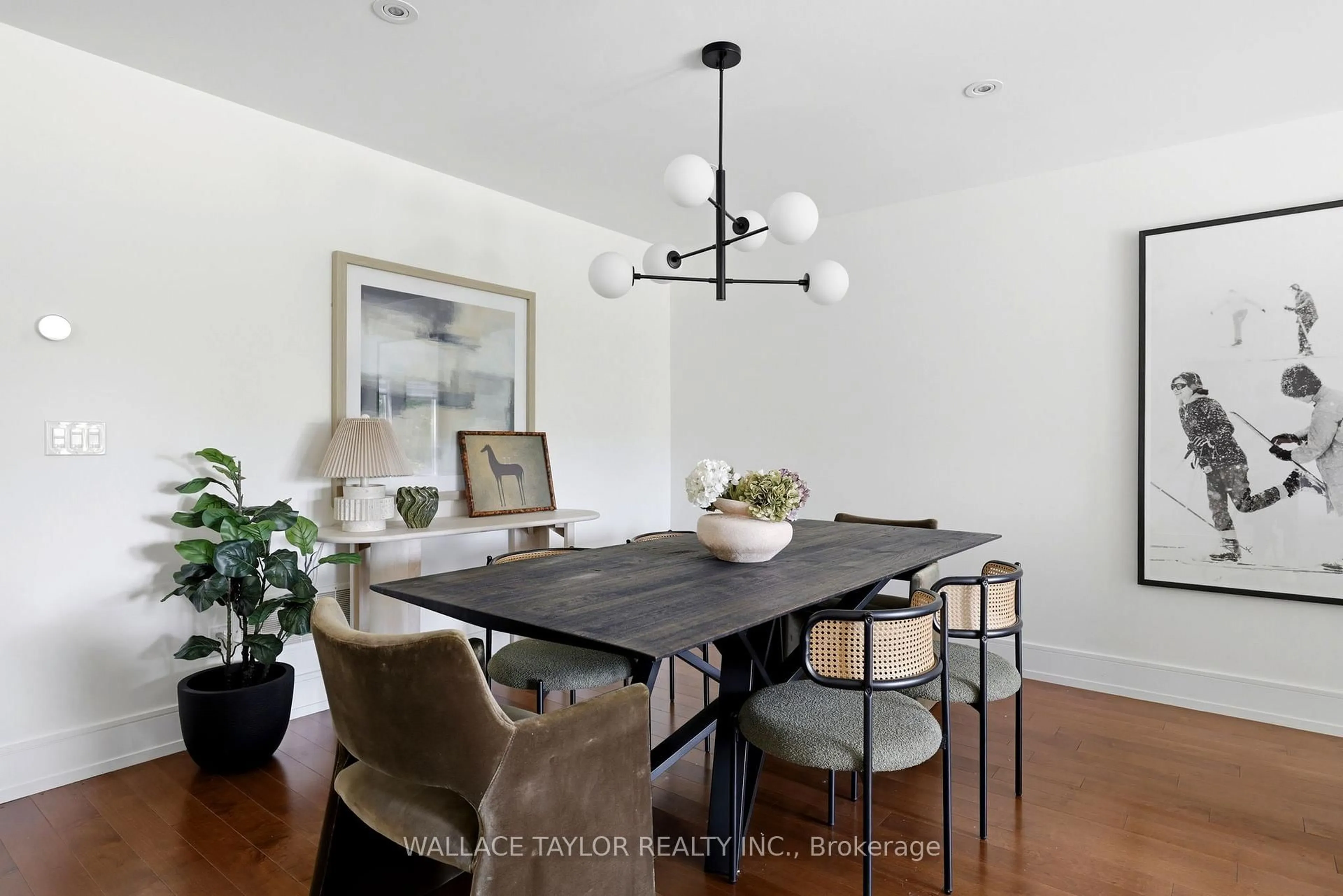 Dining room, wood/laminate floor for 76 Ash Cres, Toronto Ontario M8W 1E6