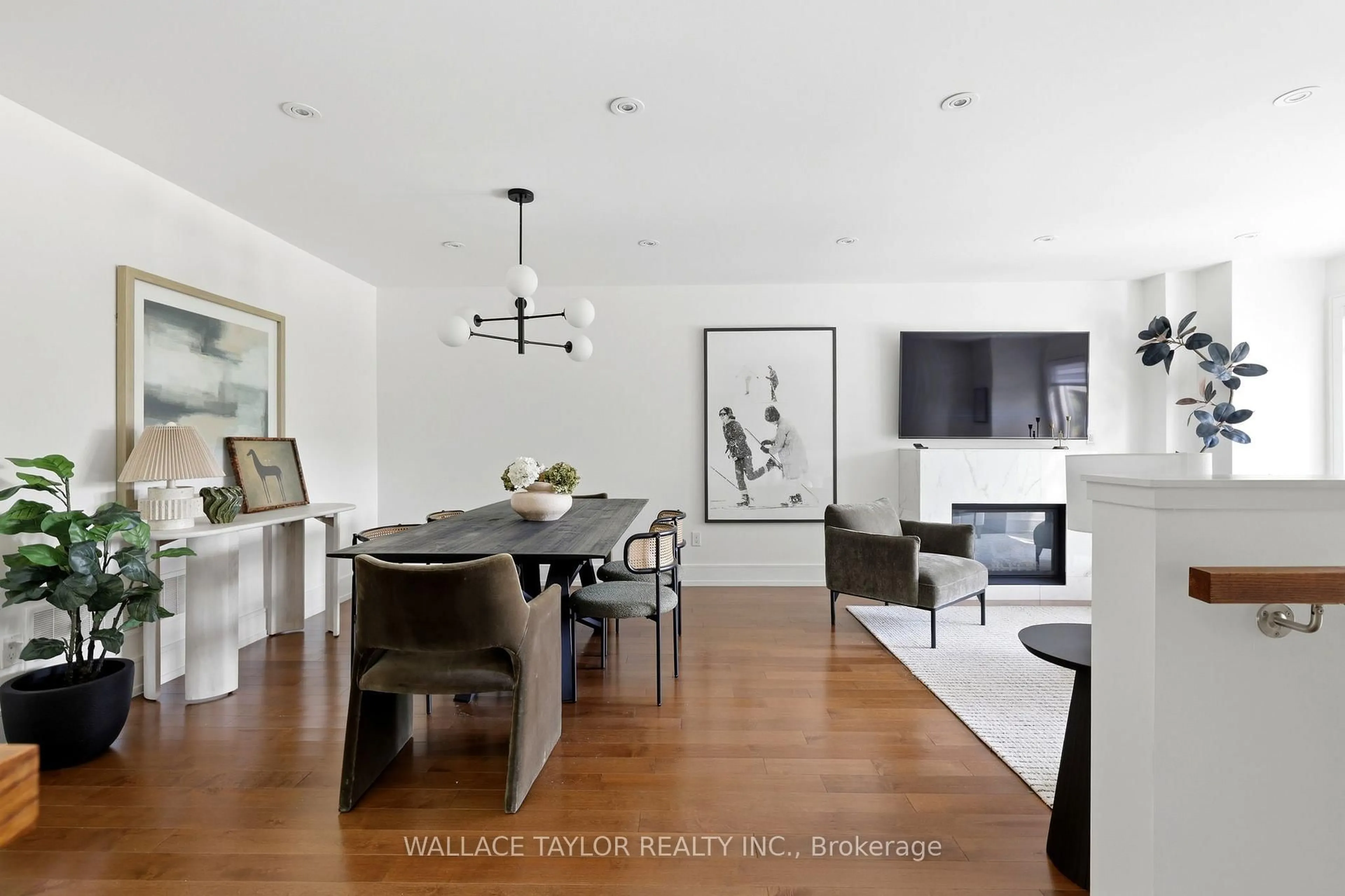 Dining room, unknown for 76 Ash Cres, Toronto Ontario M8W 1E6