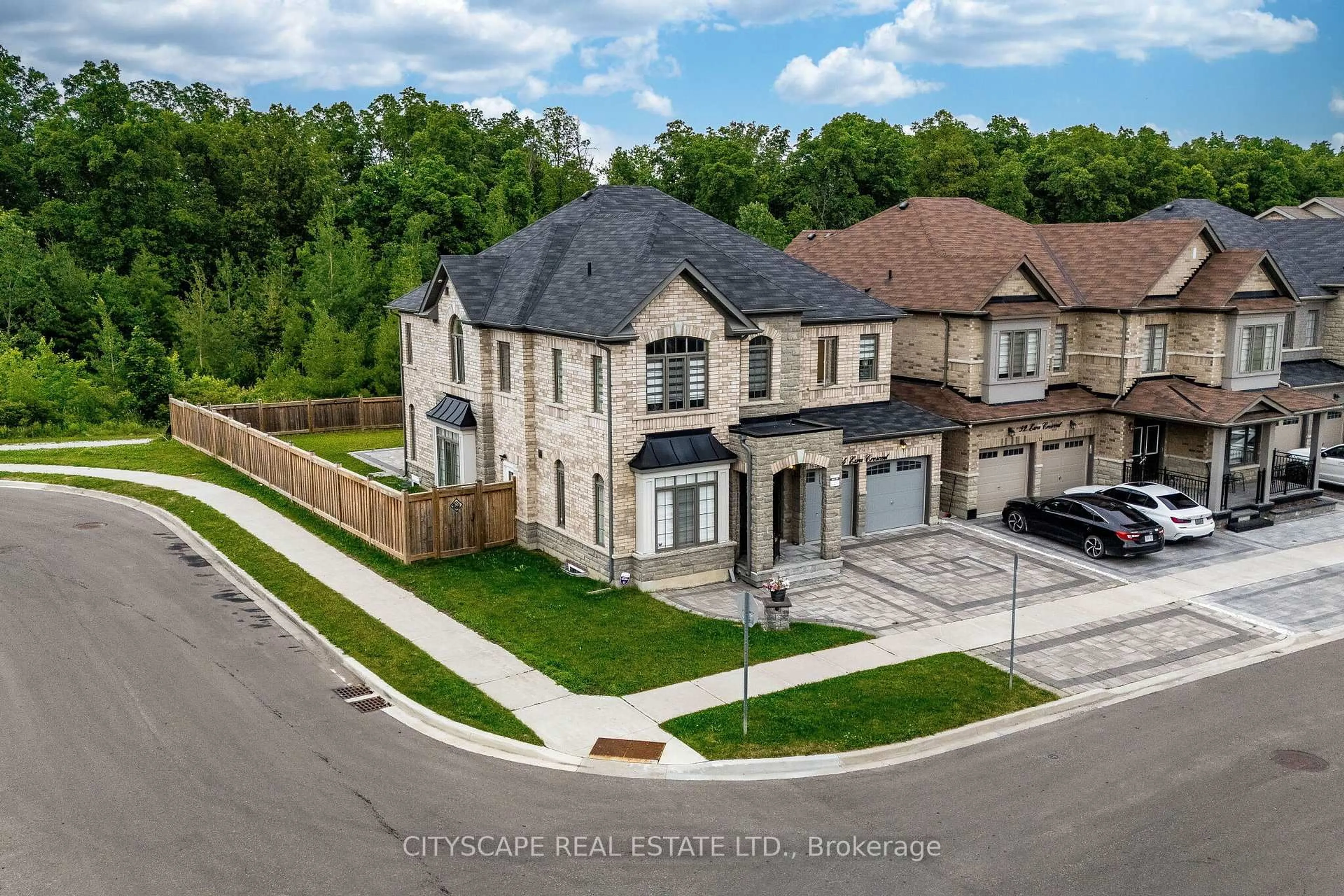 A pic from outside/outdoor area/front of a property/back of a property/a pic from drone, street for 54 Ezra Cres, Brampton Ontario L7A 5A6