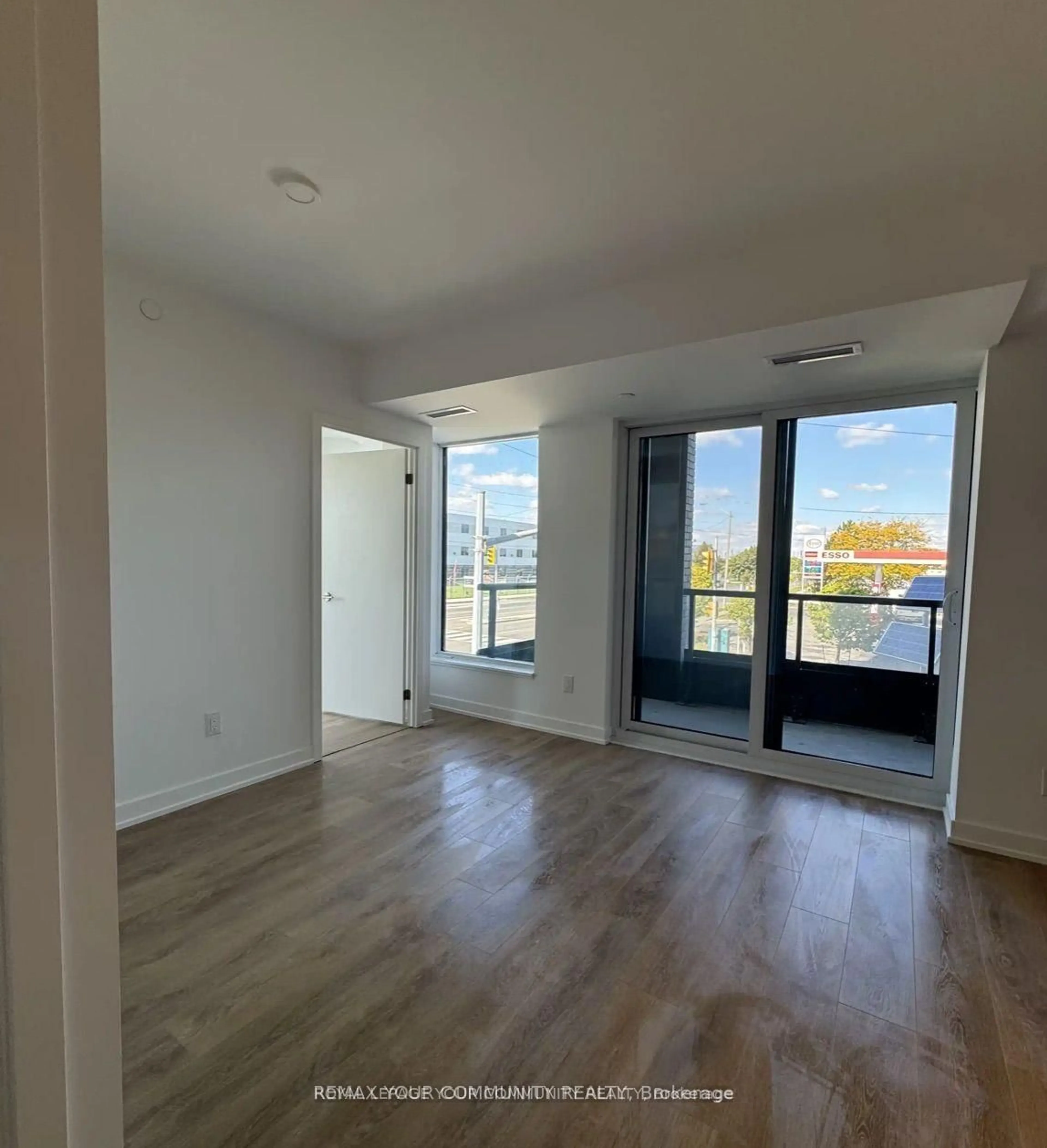 A pic of a room for 1100 Sheppard Ave #225, Toronto Ontario M3K 0E4
