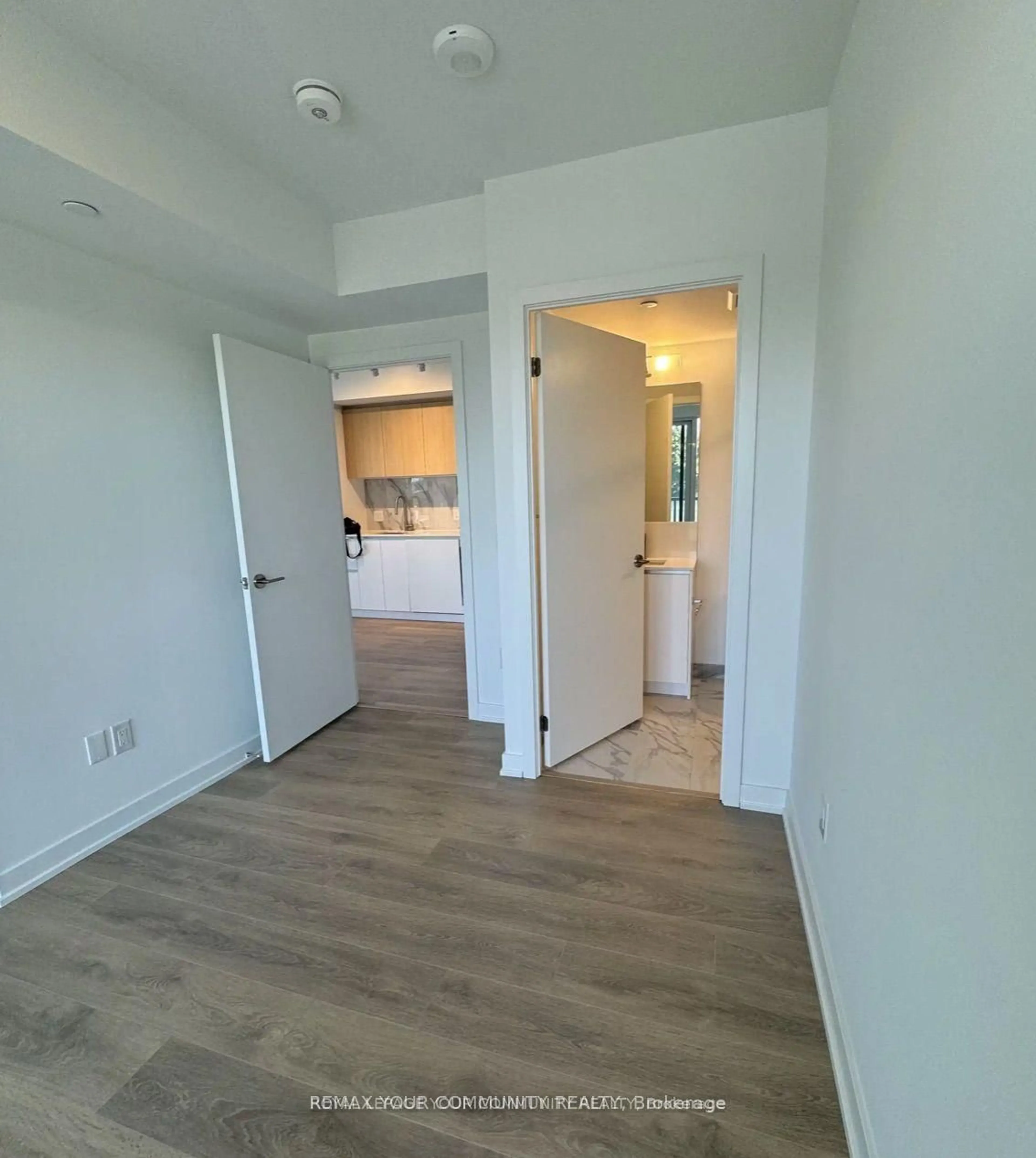 A pic of a room for 1100 Sheppard Ave #225, Toronto Ontario M3K 0E4