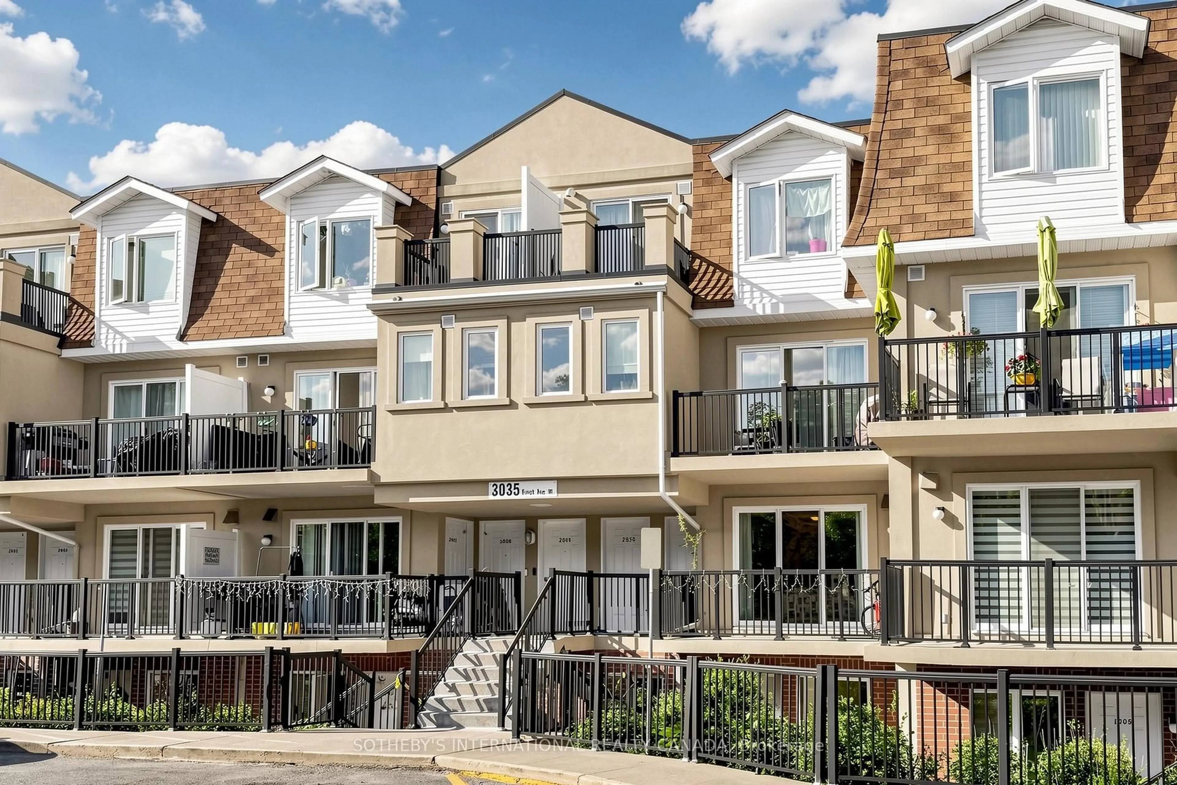 Unknown for 3035 Finch Ave #2012, Toronto Ontario M9M 0A2