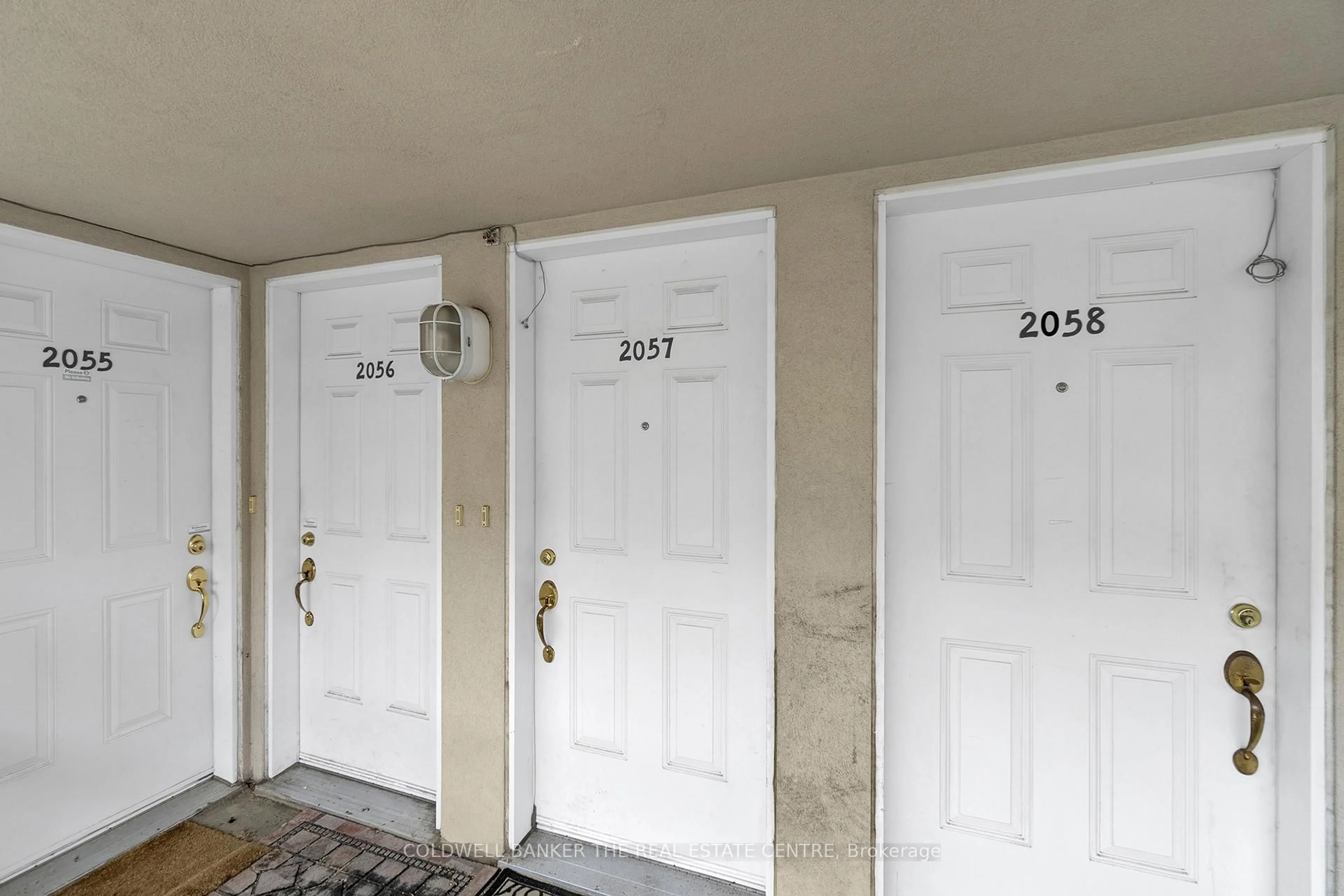 Indoor entryway for 3047 Finch Ave #2057, Toronto Ontario M9M 0A5