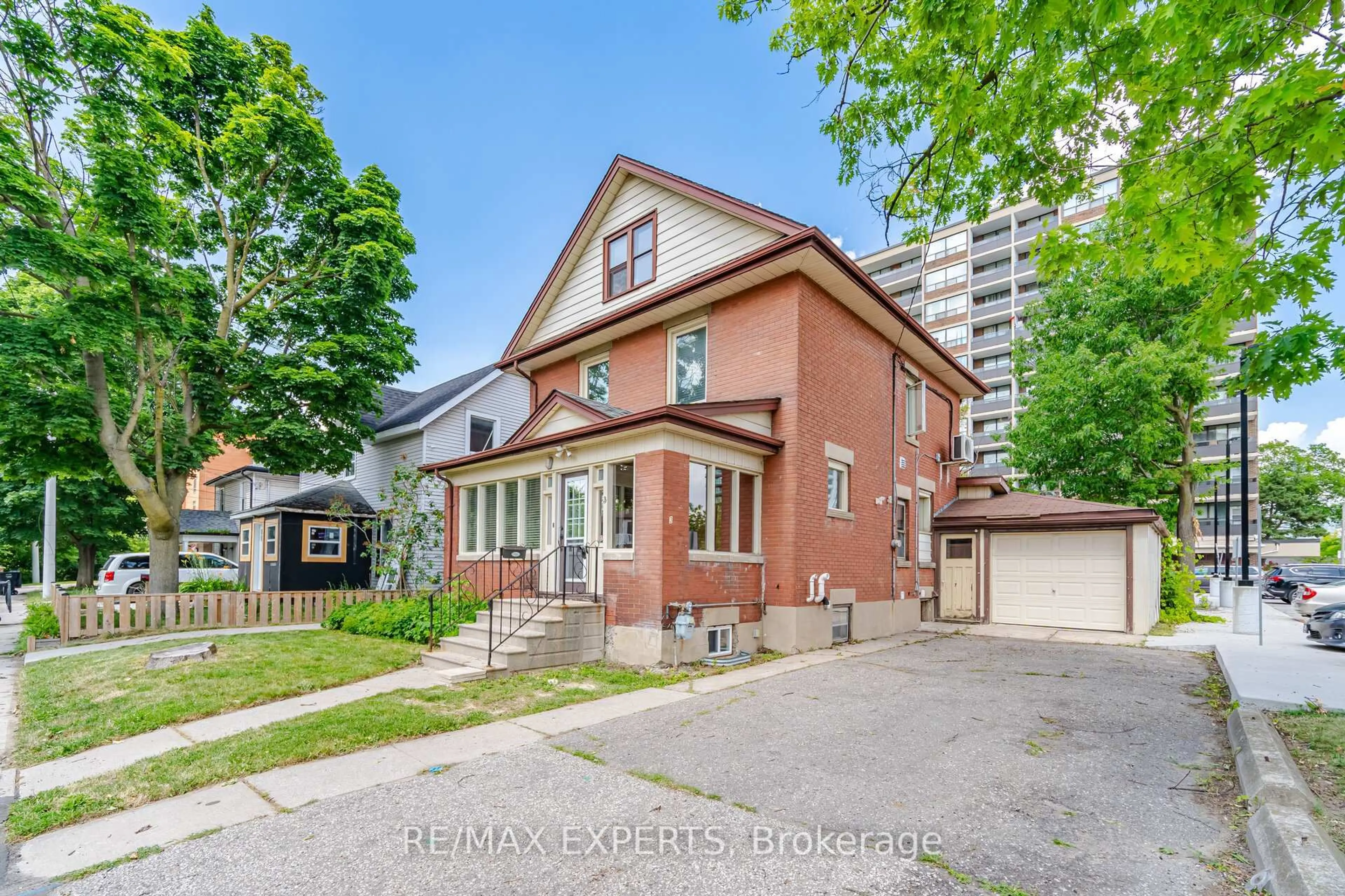 Home with brick exterior material, street for 3 Maple Ave, Brampton Ontario L6V 1R7