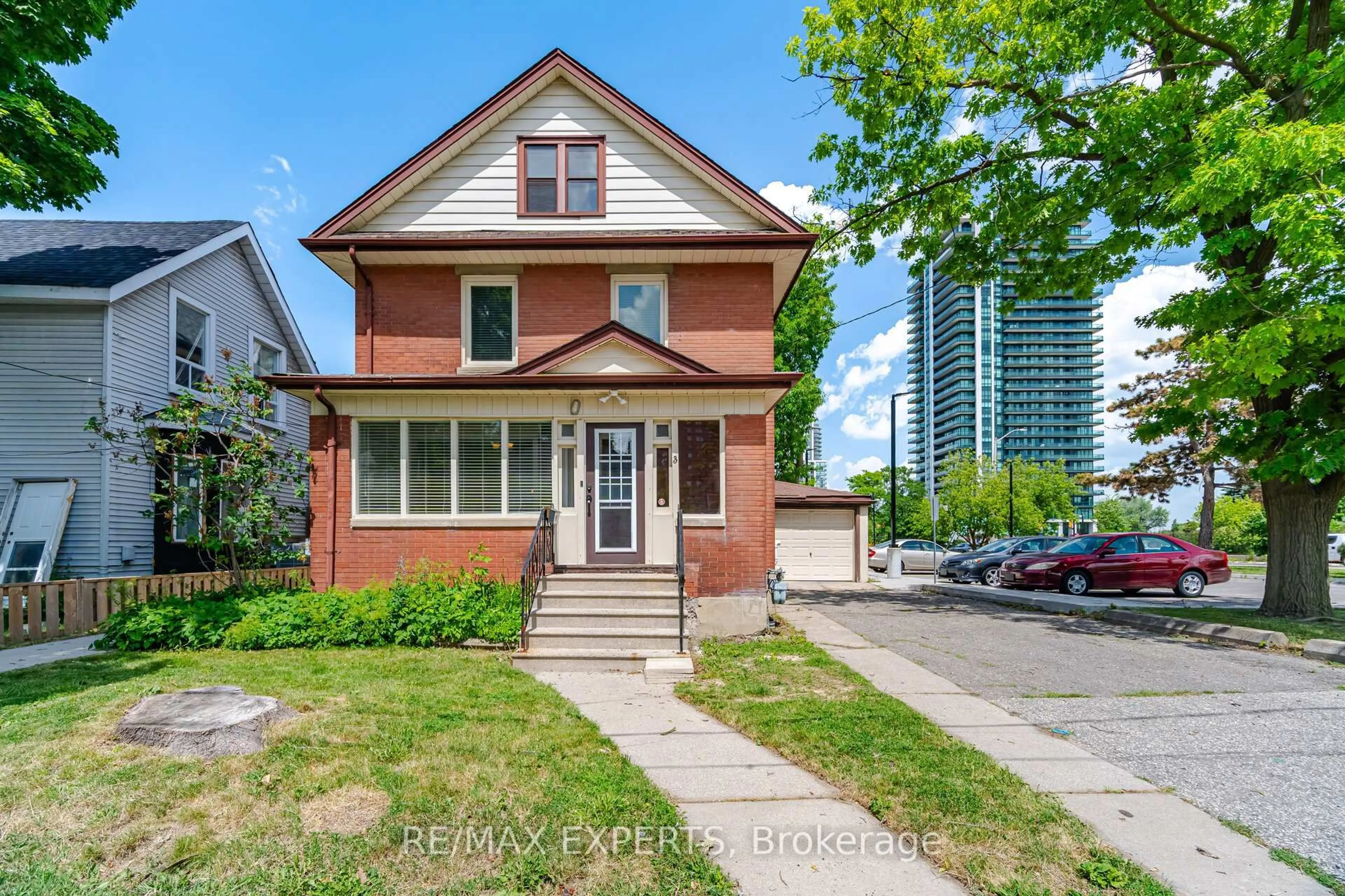 Home with brick exterior material, street for 3 Maple Ave, Brampton Ontario L6V 1R7